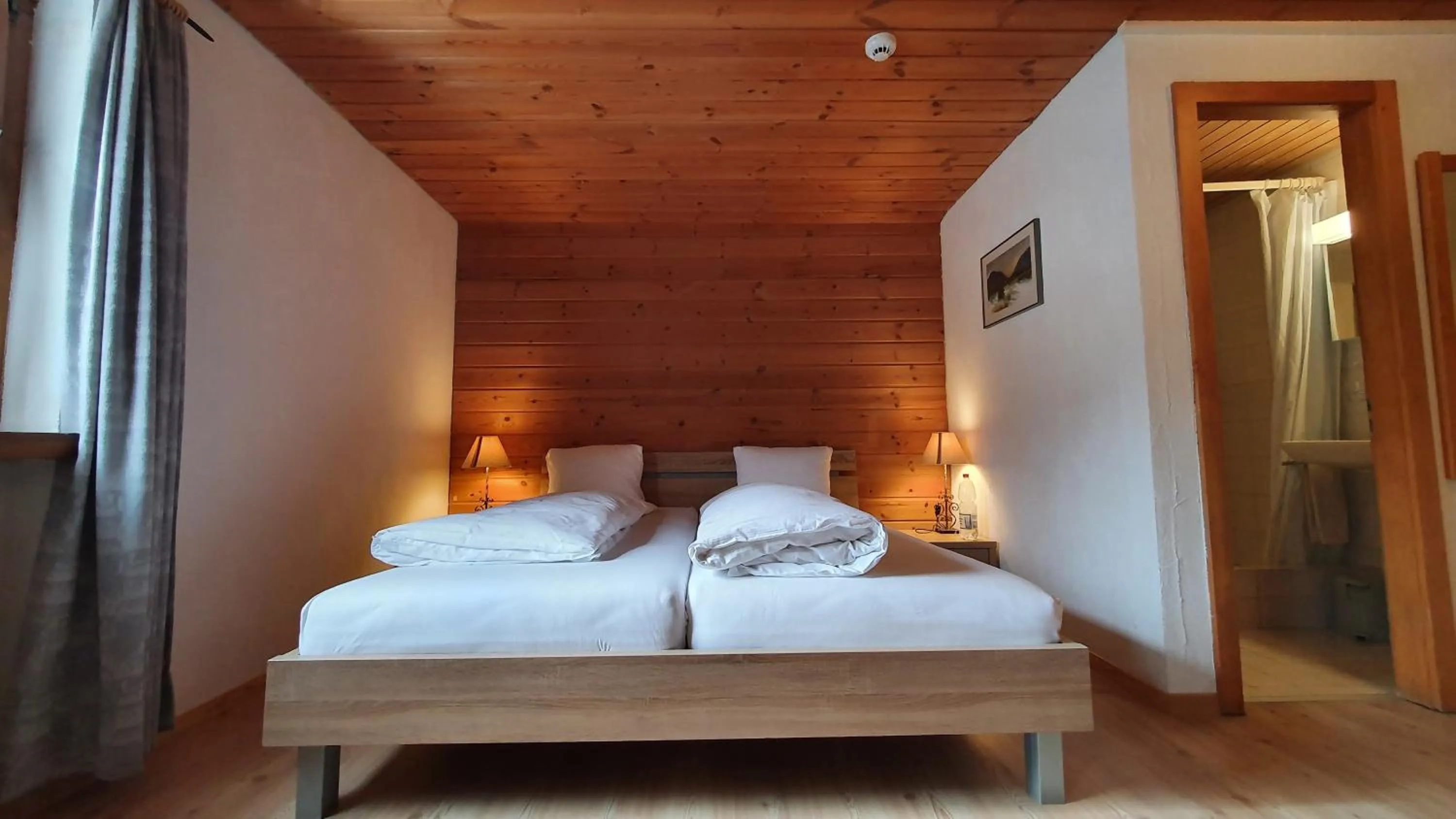 Bed in Hotel Suretta