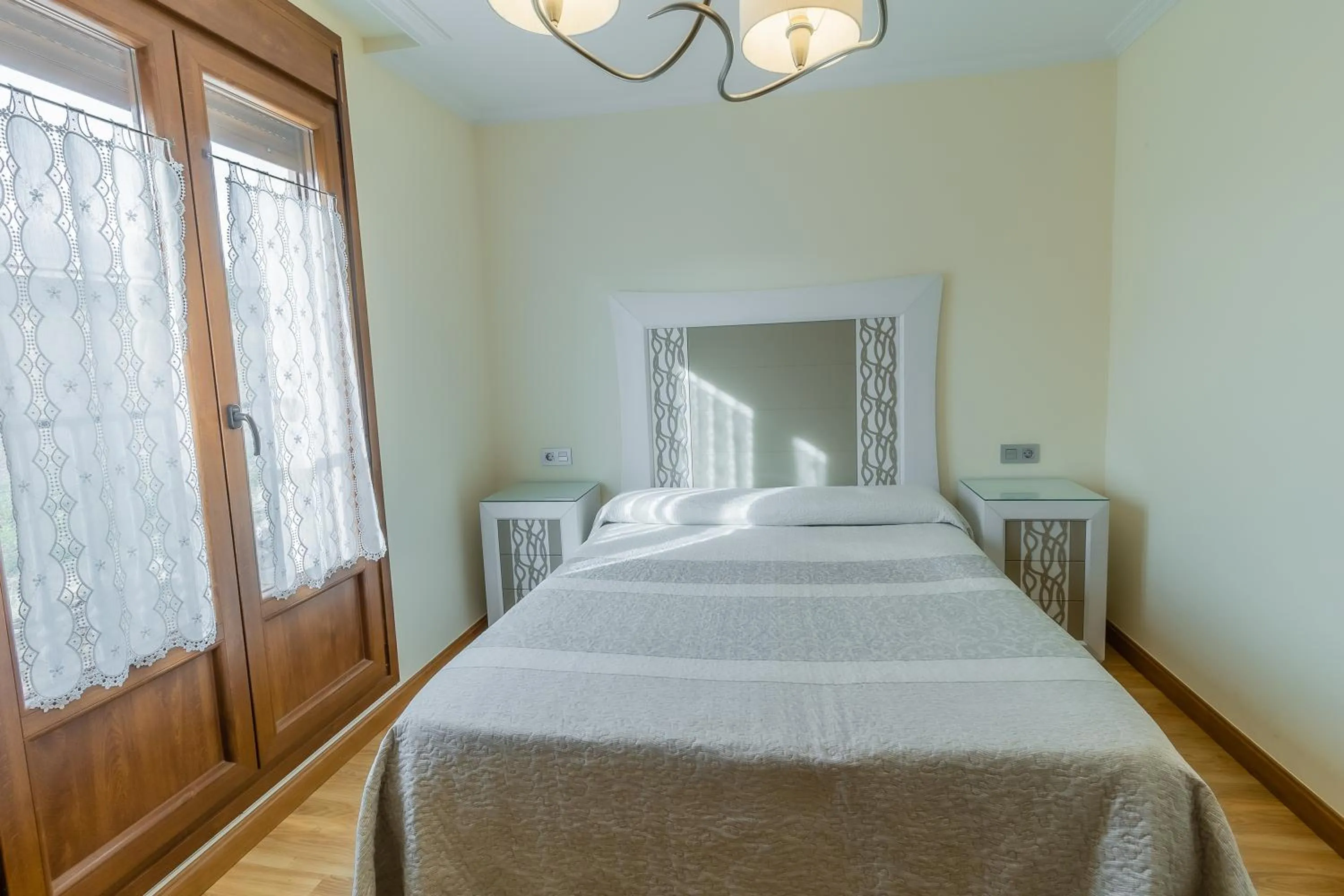 Bedroom, Bed in Apartamentos & casas rurales Santo Domingo de Silos