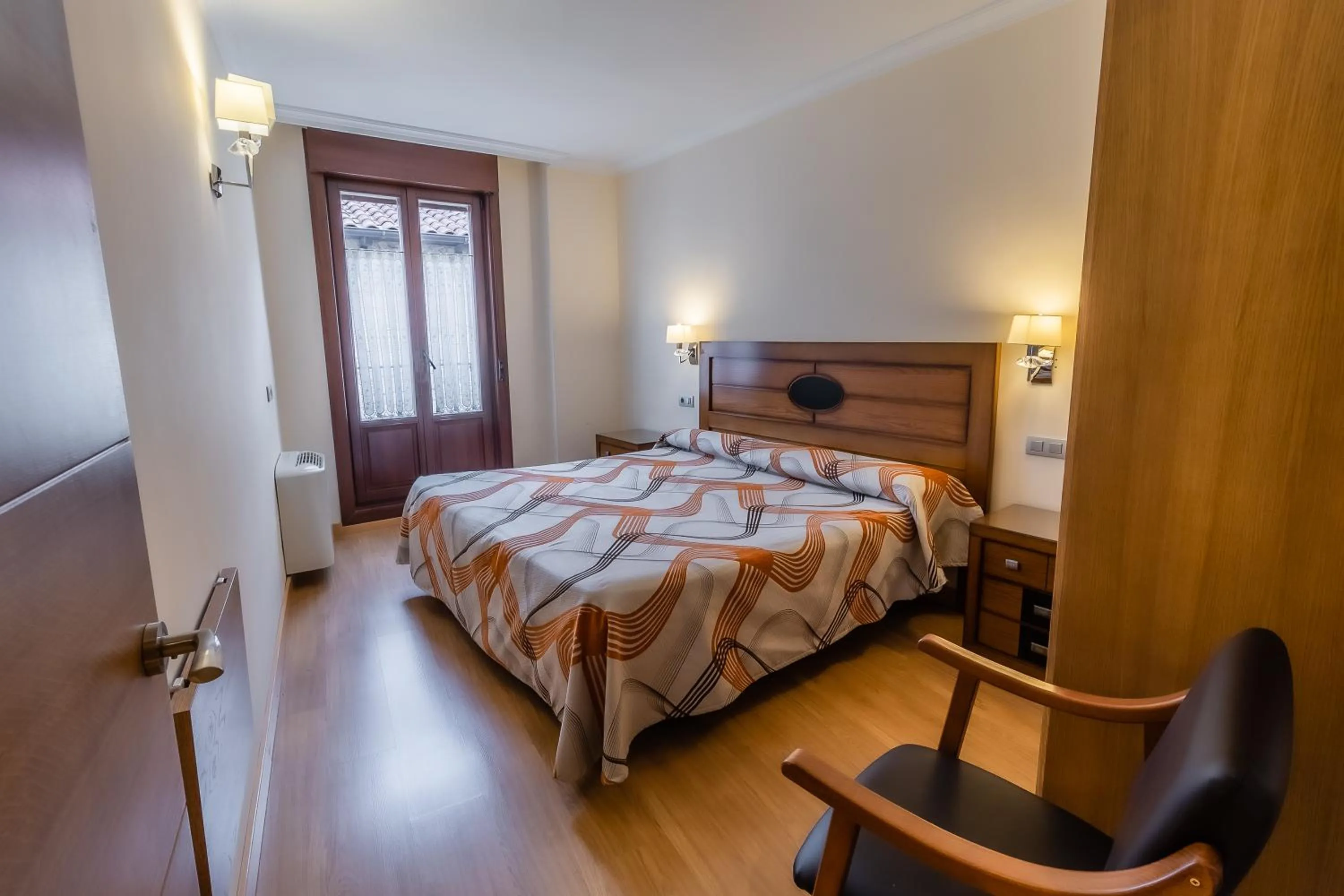 Bedroom, Bed in Apartamentos & casas rurales Santo Domingo de Silos