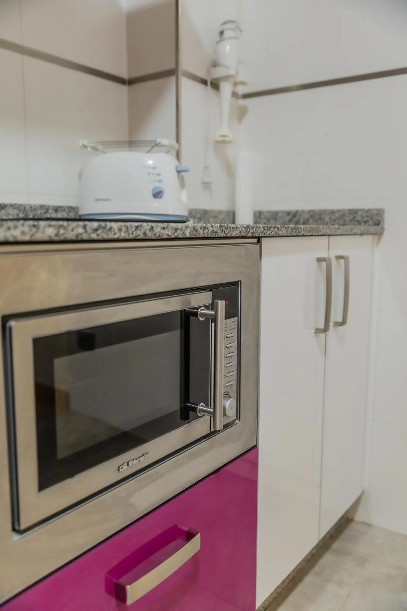 minibar in Apartamentos & casas rurales Santo Domingo de Silos