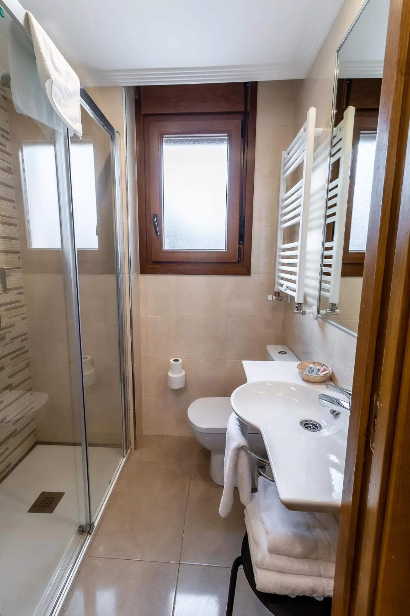 Bathroom in Apartamentos & casas rurales Santo Domingo de Silos