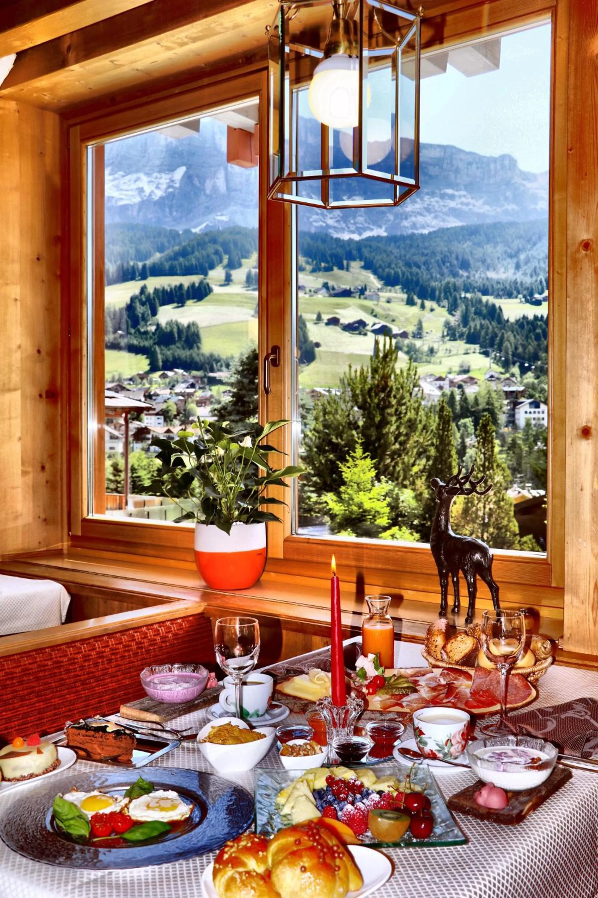 Restaurant/places to eat in Hotel Serena