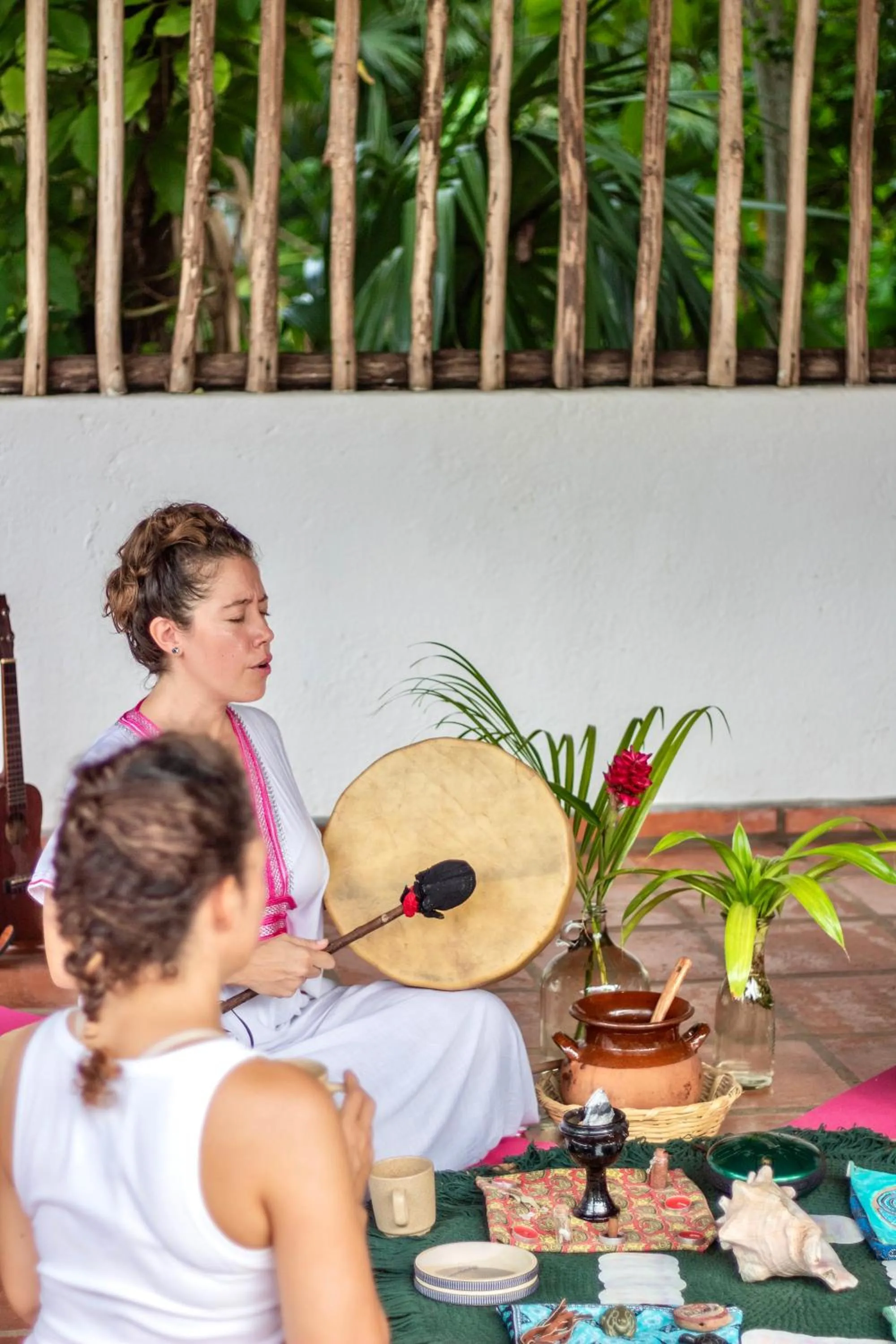 group of guests in Albatros by Bedsfriends