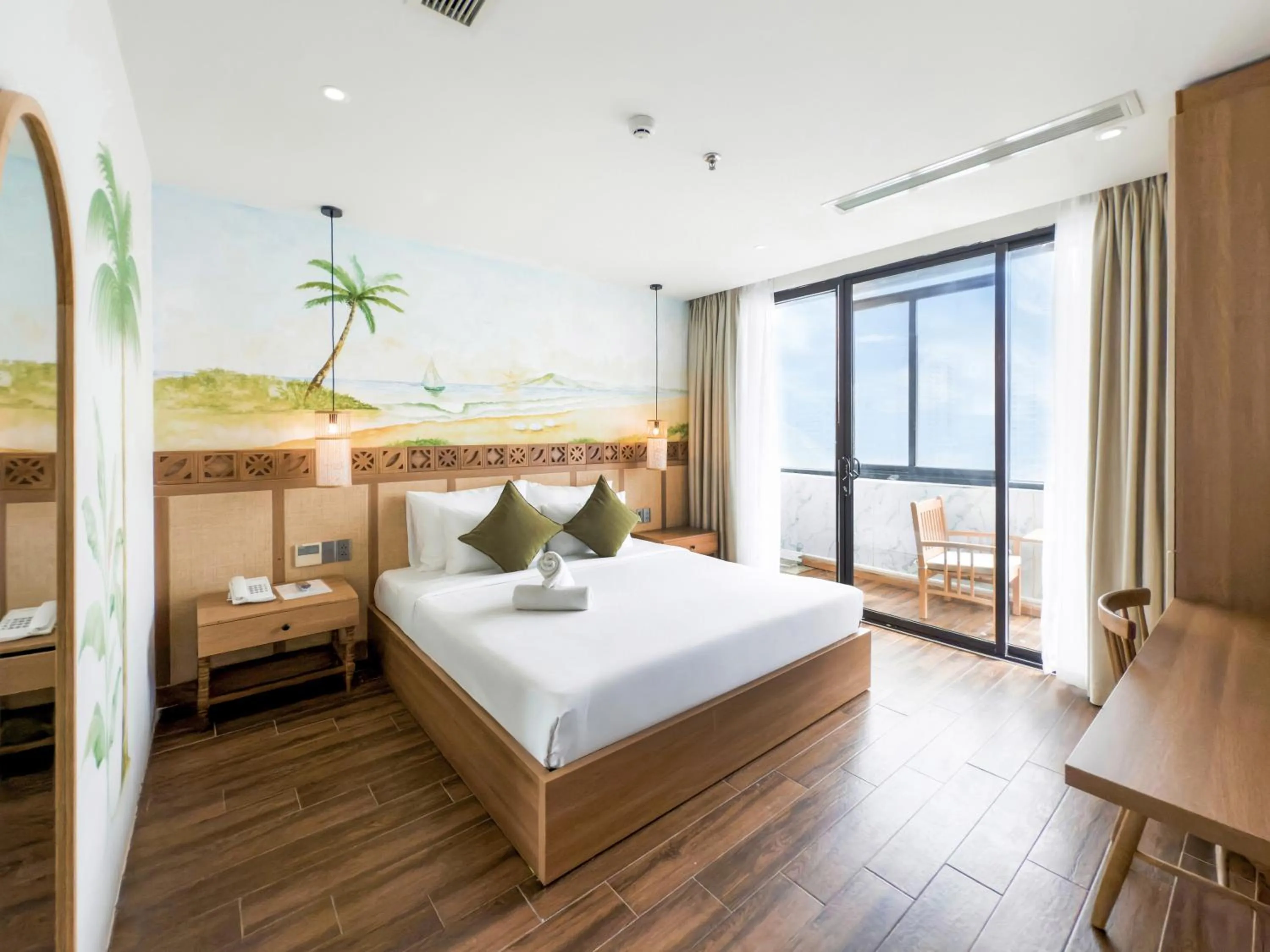 Bed in Gold Central Hotel by Haviland