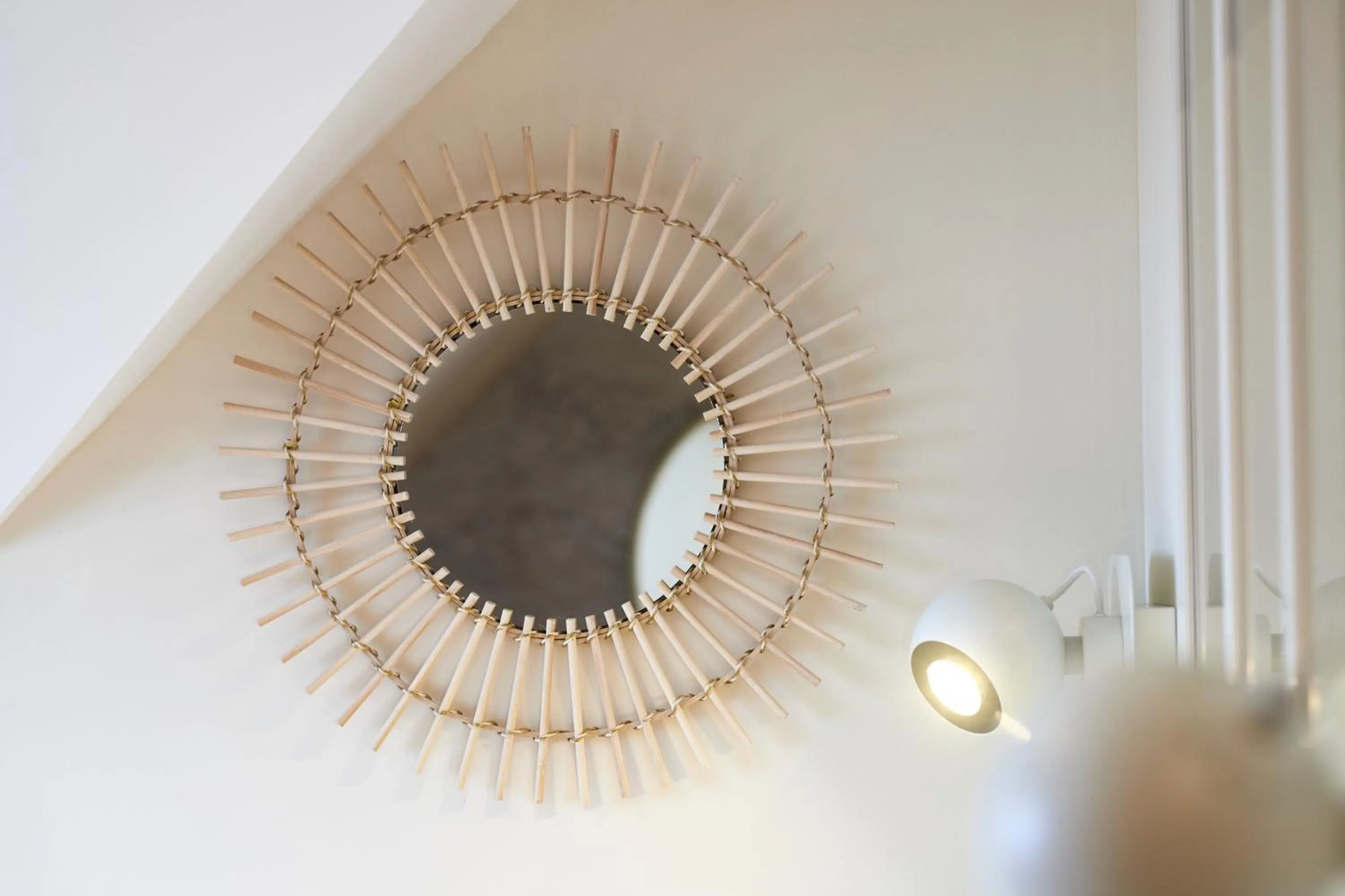 Decorative detail in Les Chants d'Ailes - Hôtel Face Mer