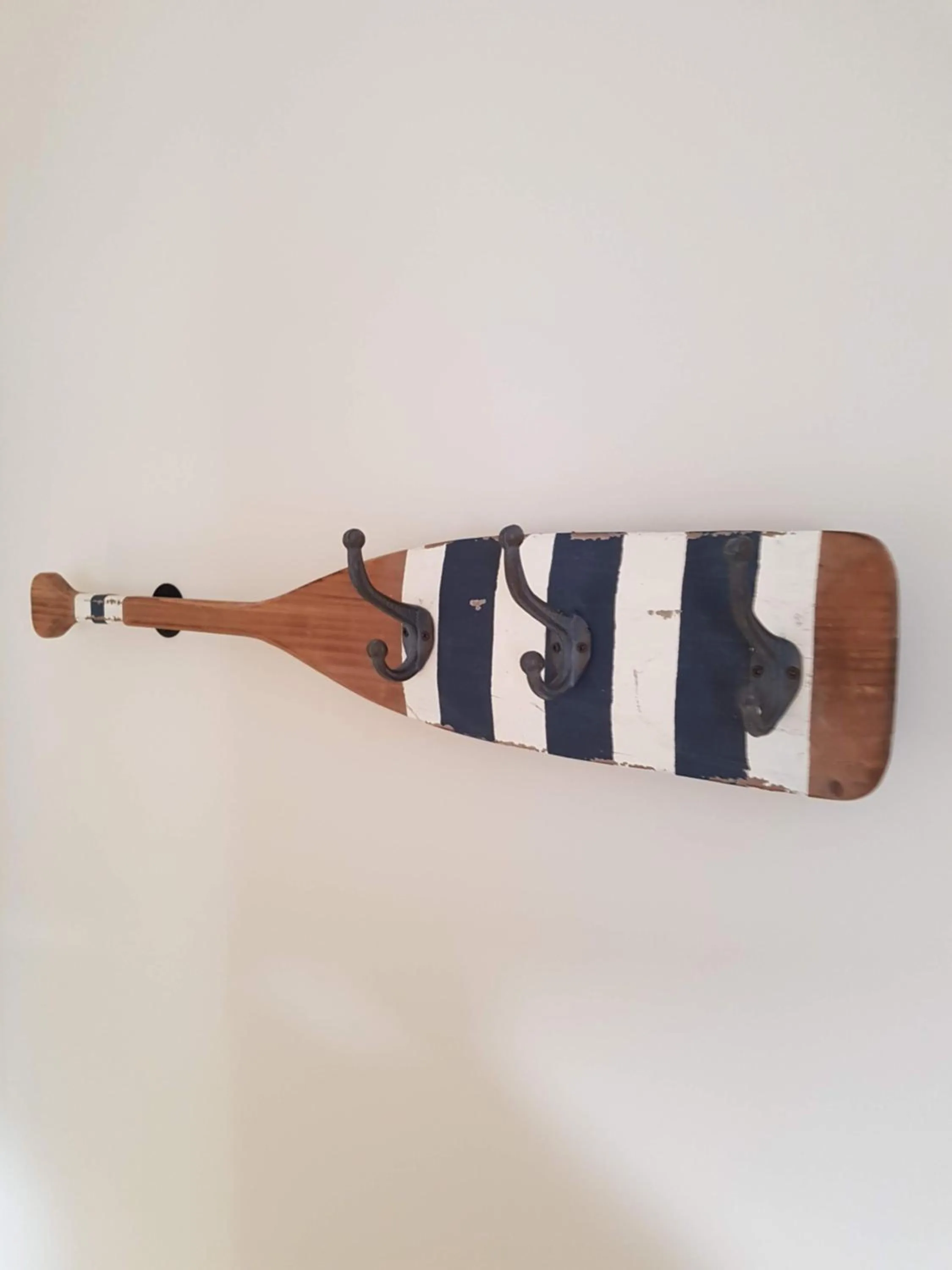 Decorative detail in Les Chants d'Ailes - Hôtel Face Mer