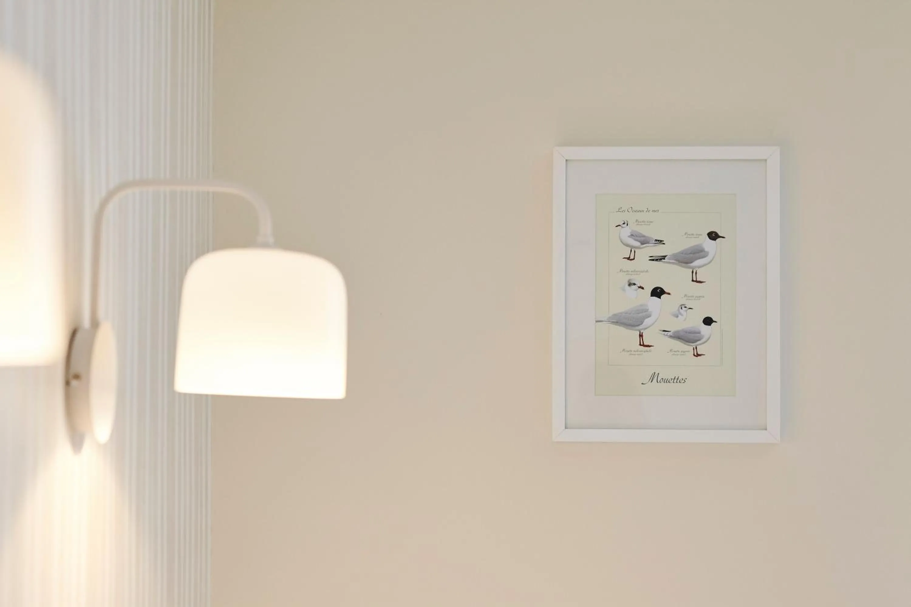 Decorative detail in Les Chants d'Ailes - Hôtel Face Mer