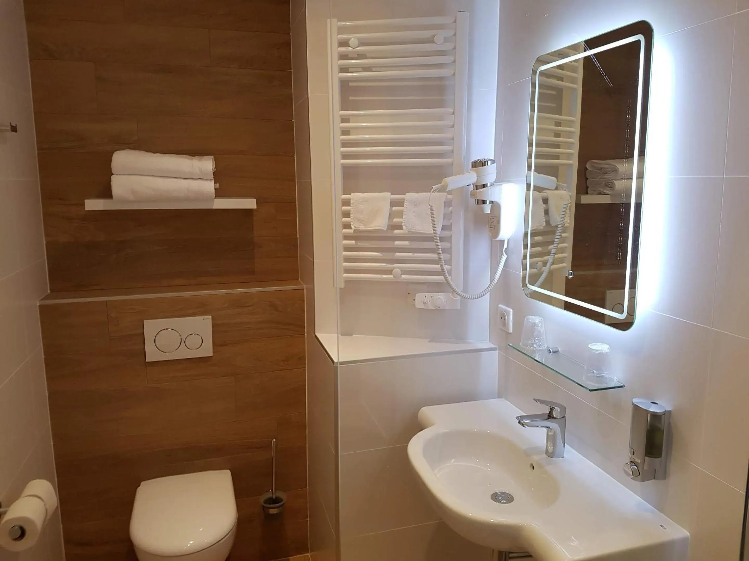 Standard Twin Room in Les Chants d'Ailes - Hôtel Face Mer Standard Twin Room in Les Chants d'Ailes - Hôtel Face Mer