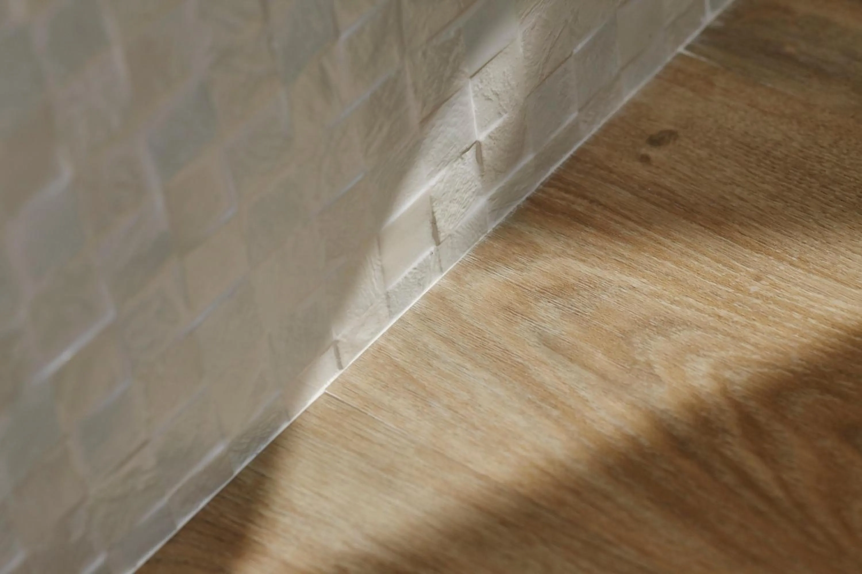 Decorative detail in Les Chants d'Ailes - Hôtel Face Mer