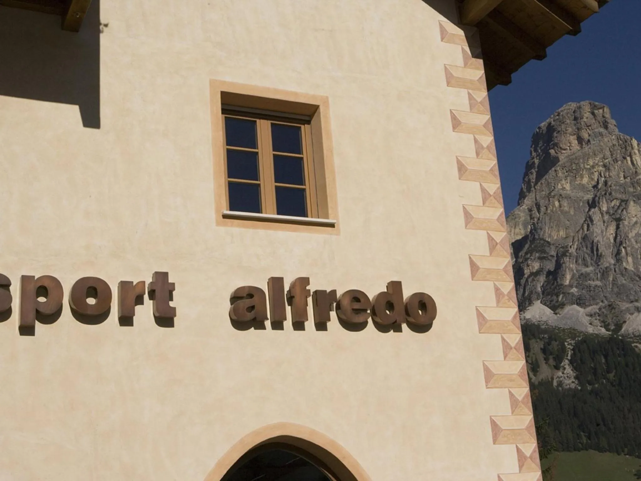 Logo/Certificate/Sign in Residence Rottonara