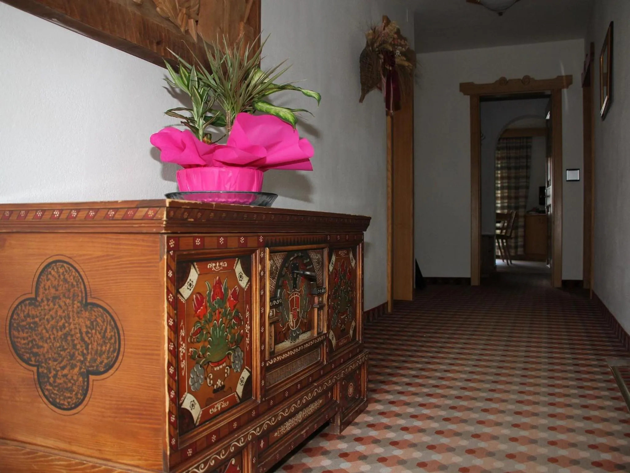 Decorative detail in Residence Rottonara