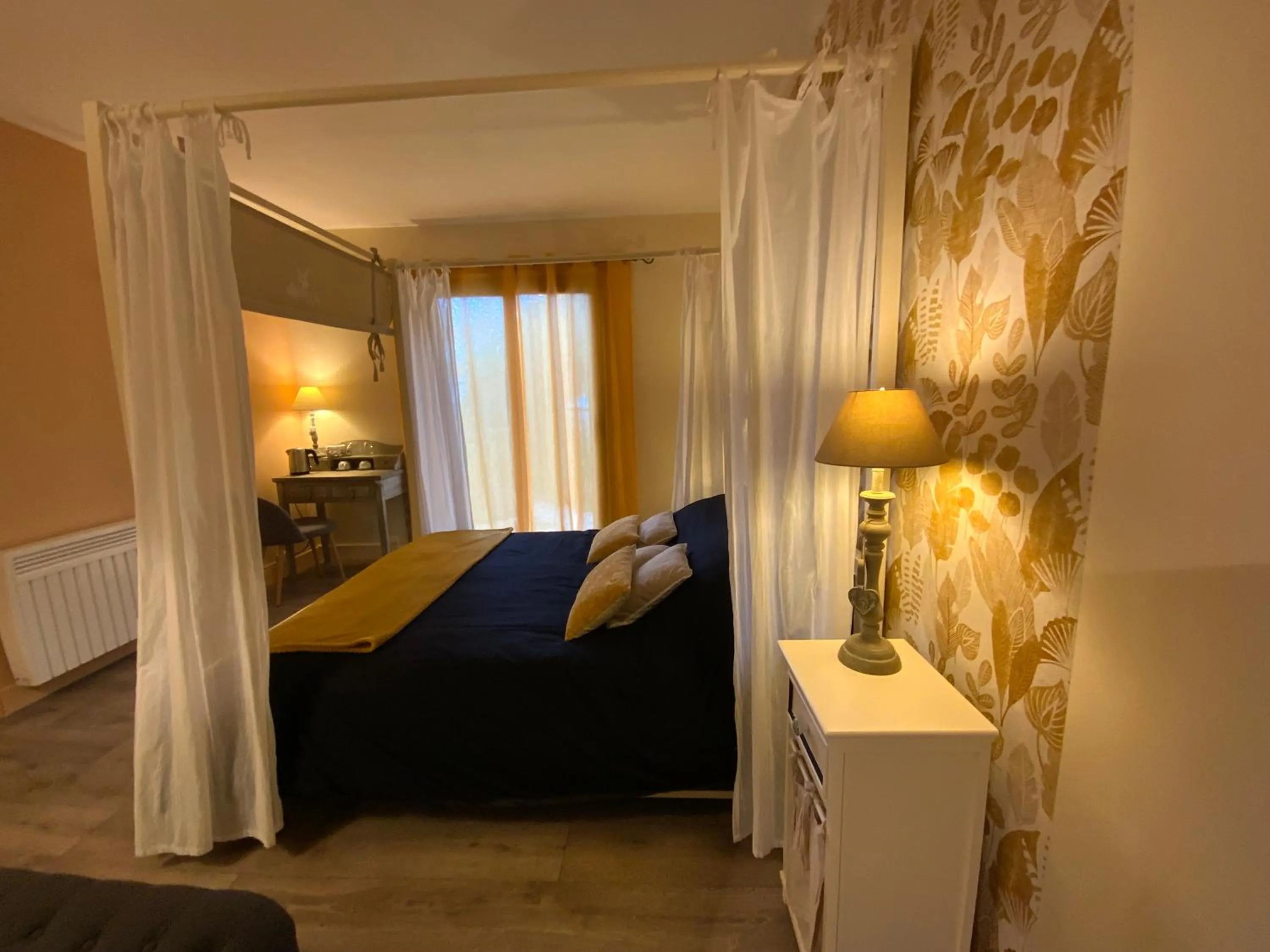 Bedroom, Bed in Domaine de Labelo