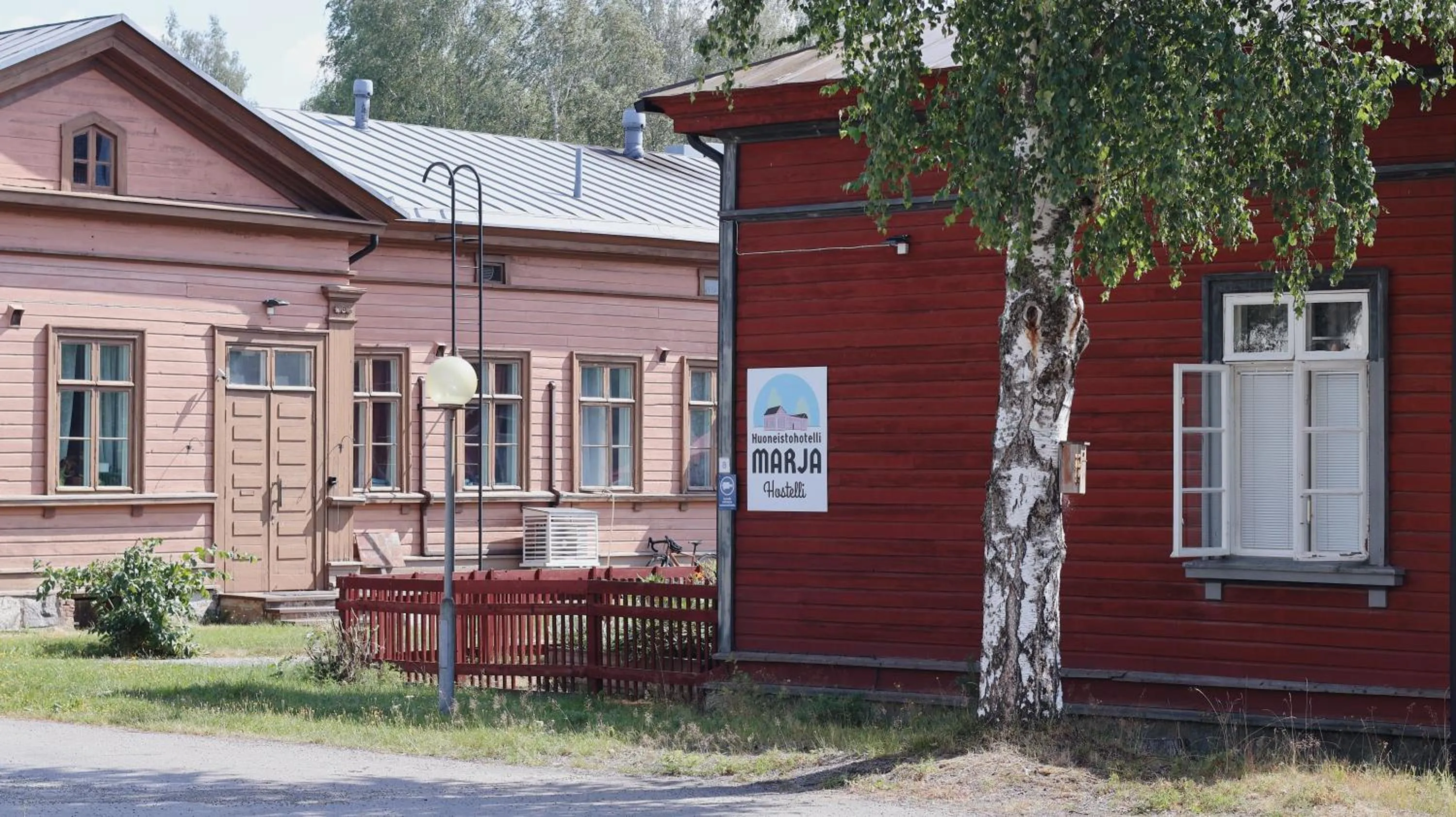 Property building in Huoneistohotelli Marja