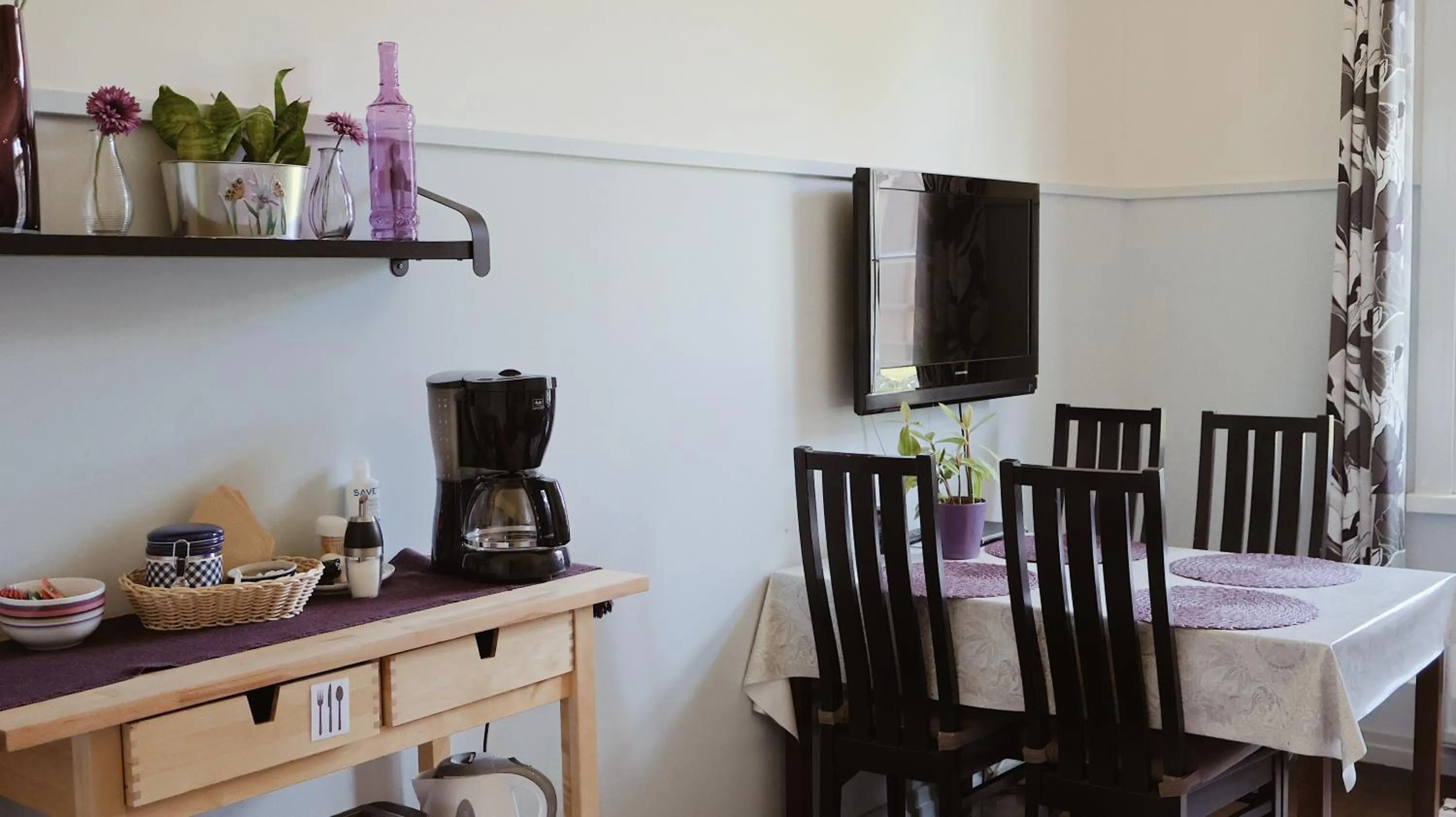 TV and multimedia in Huoneistohotelli Marja