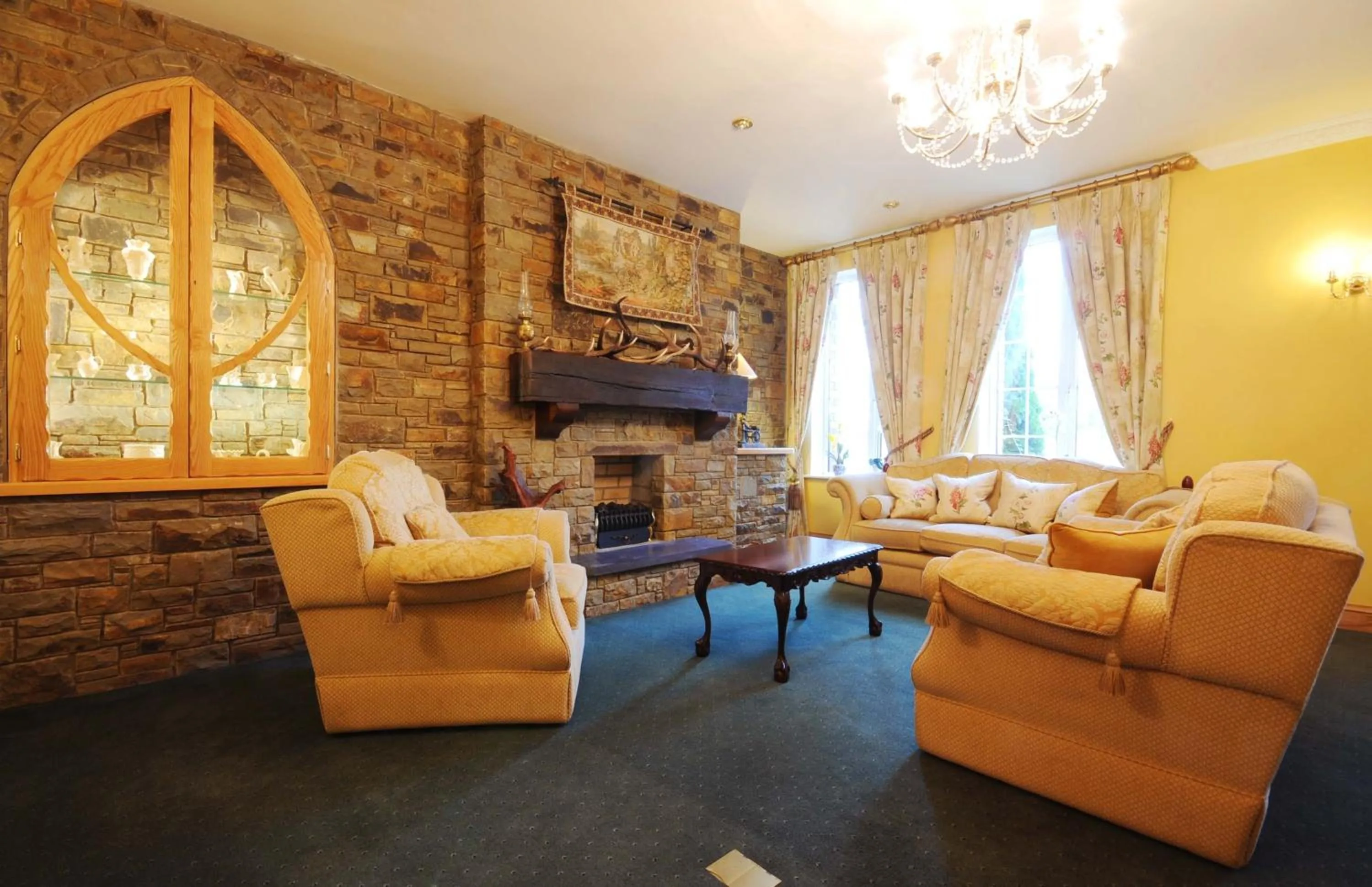 Lounge or bar in Old Weir Lodge