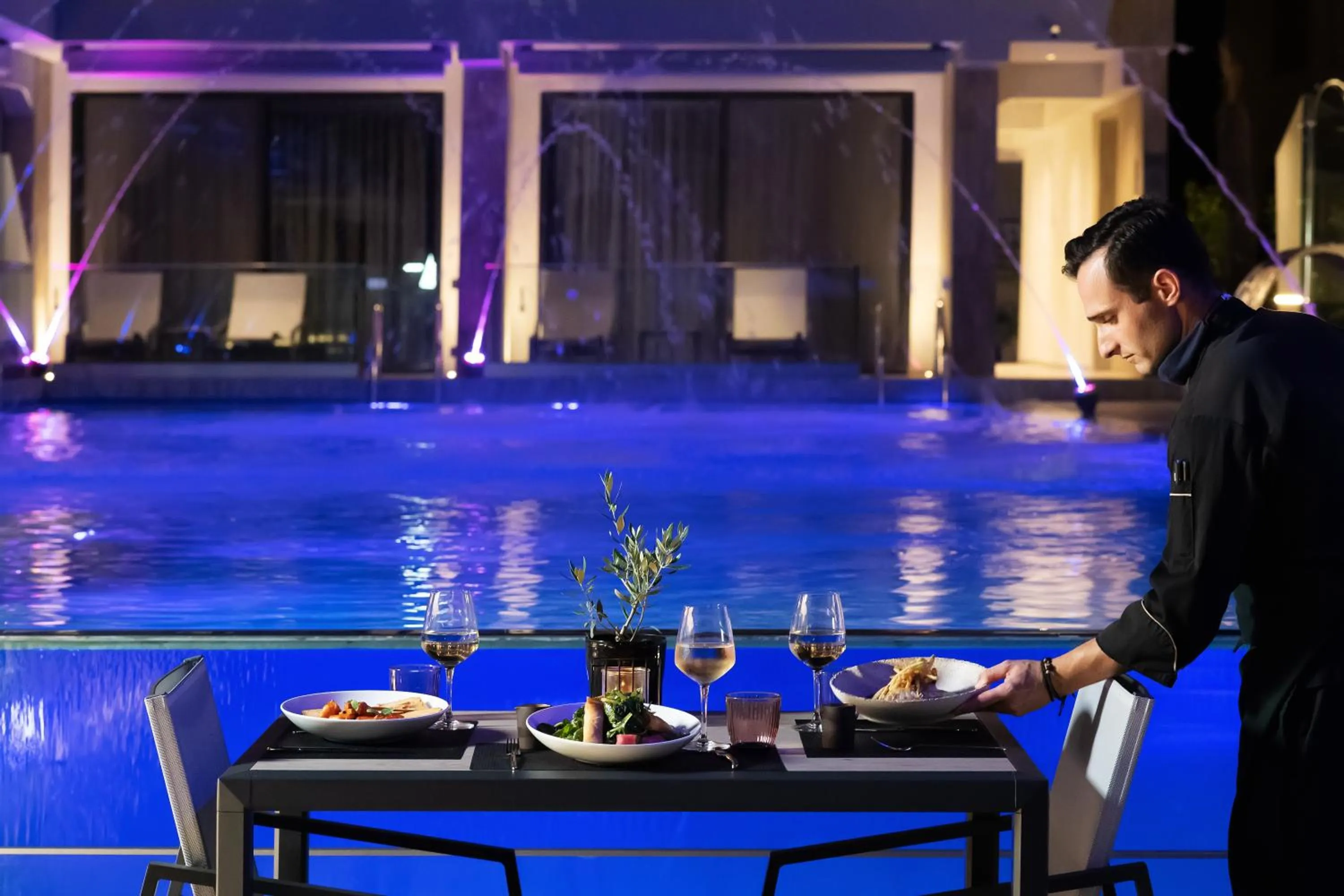 Restaurant/places to eat in Akti Toroni Boutique Hotel