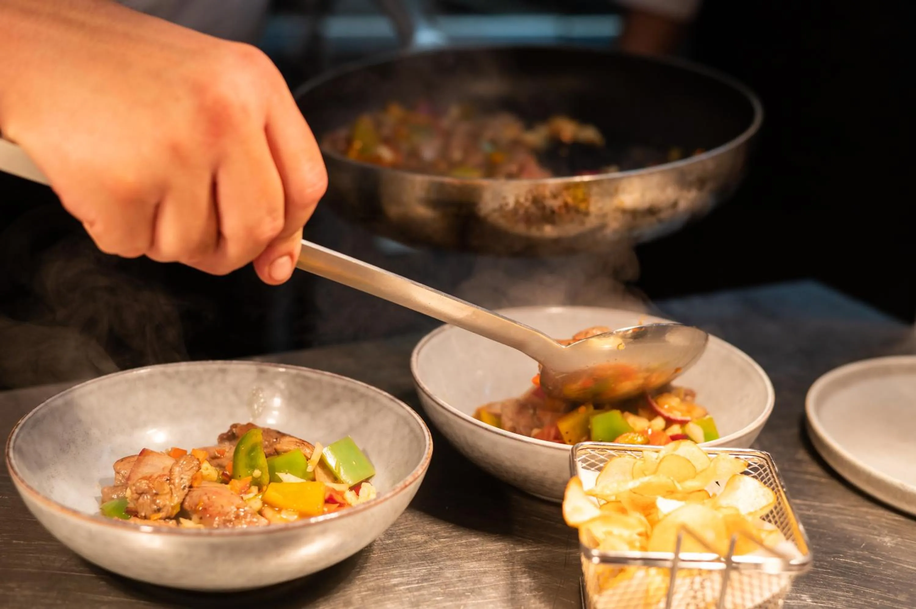 Restaurant/places to eat in ANC Resort