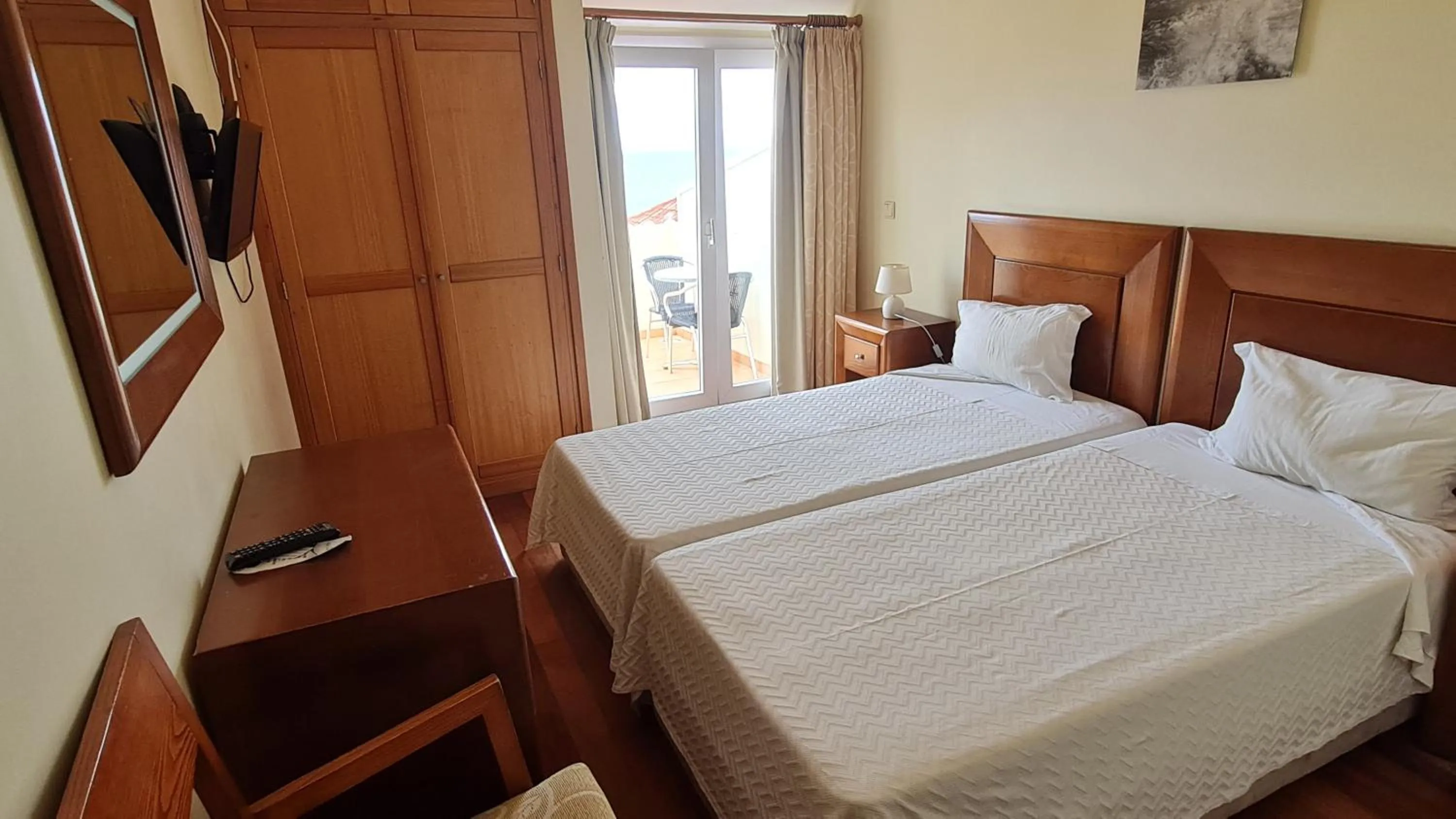 Bed in Hotel Costa Linda