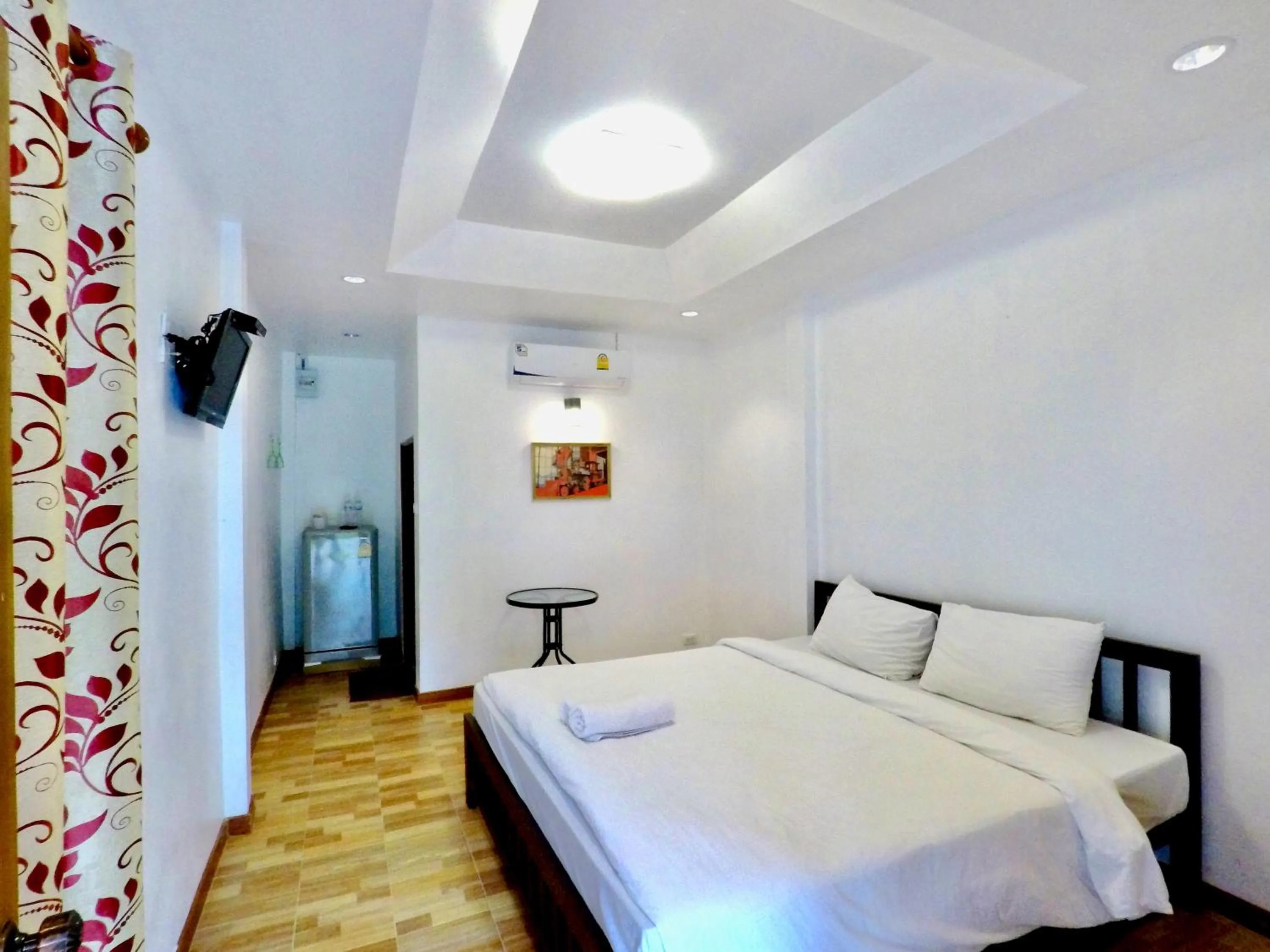 Bed in Thiw Tara Resort