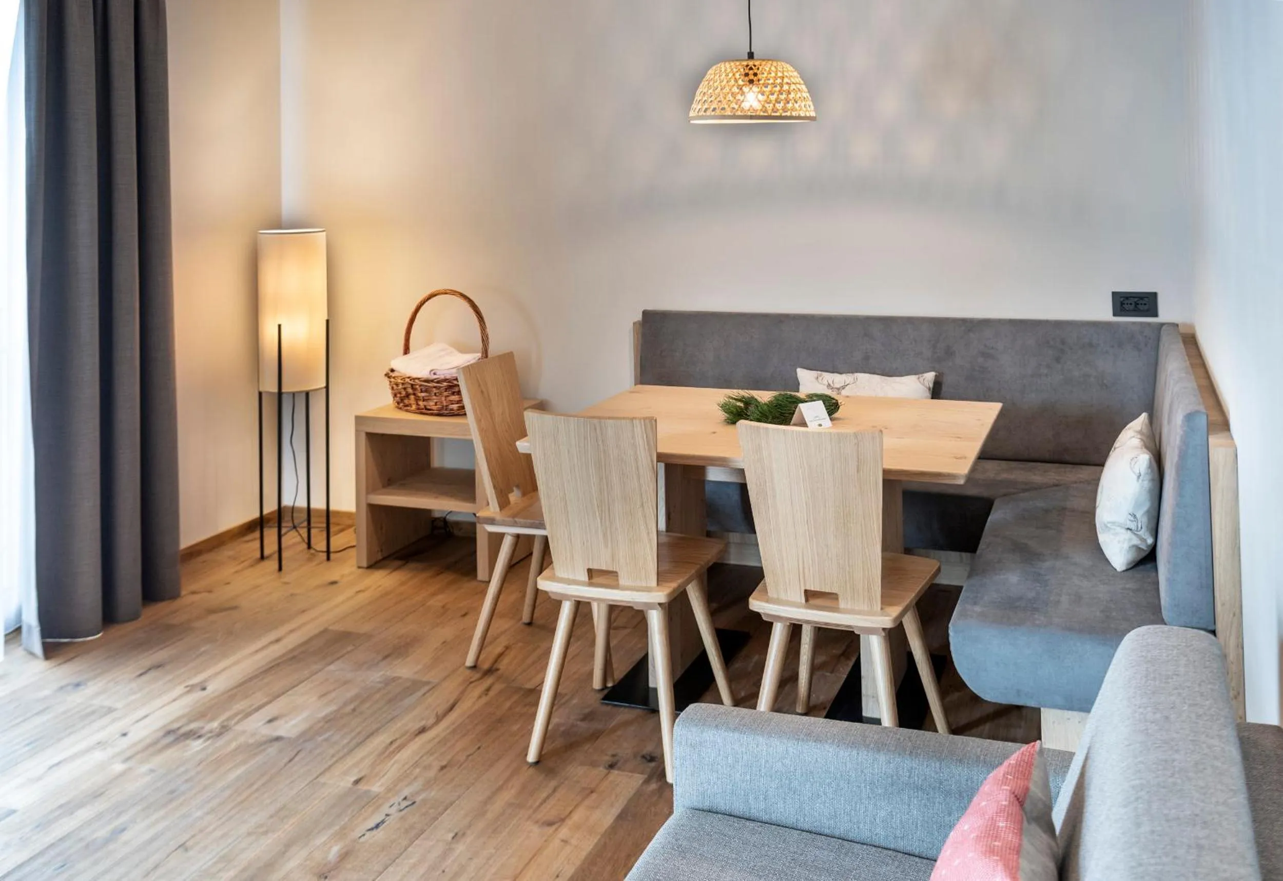 Seating area in Hotel Alpenroyal