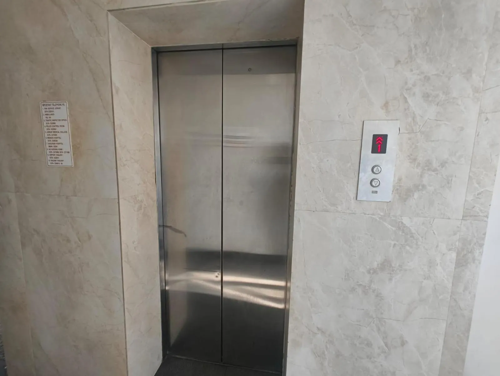 elevator in Hotel Gulmohar Grand