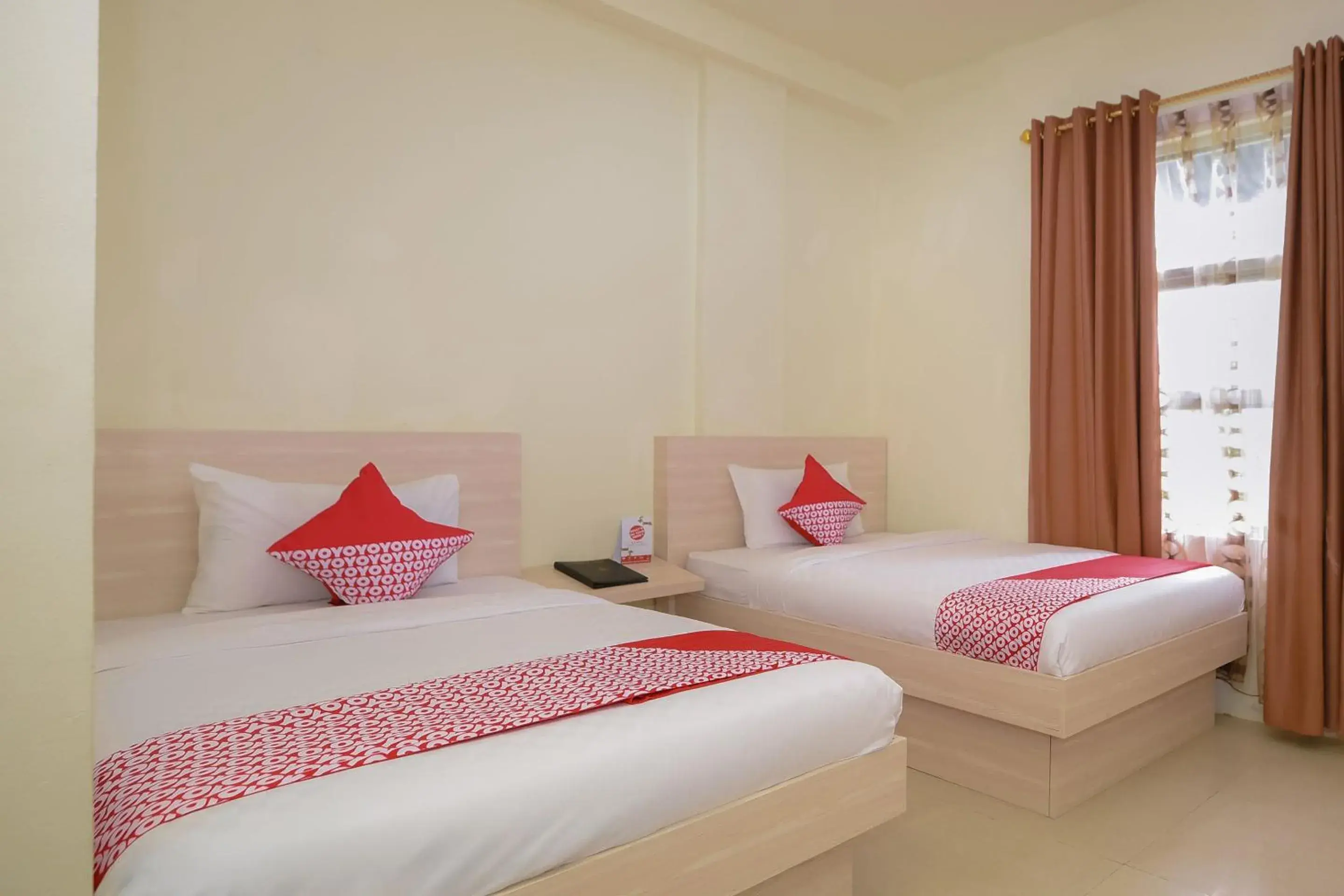 Delxue Twin Room in Capital O 854 Ub Caisar Hotel Delxue Twin Room in Capital O 854 Ub Caisar Hotel