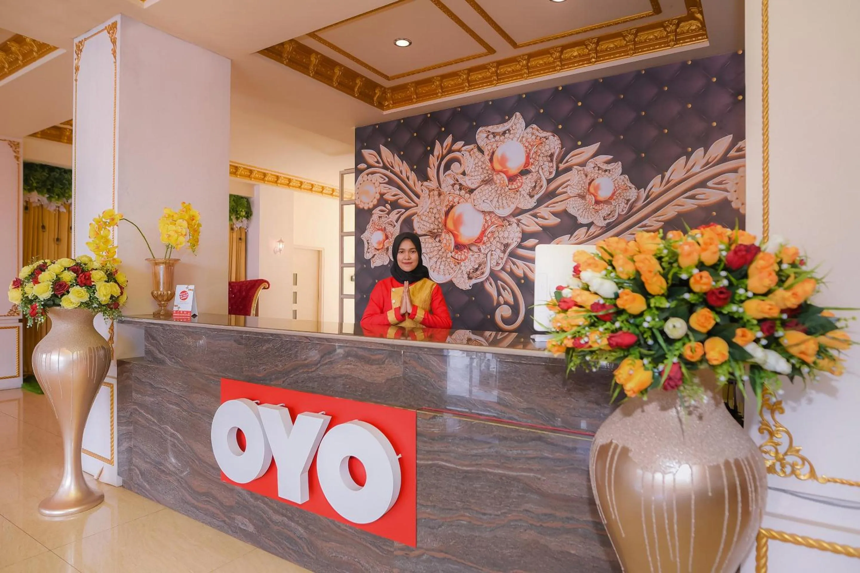 Lobby or reception in Capital O 854 Ub Caisar Hotel