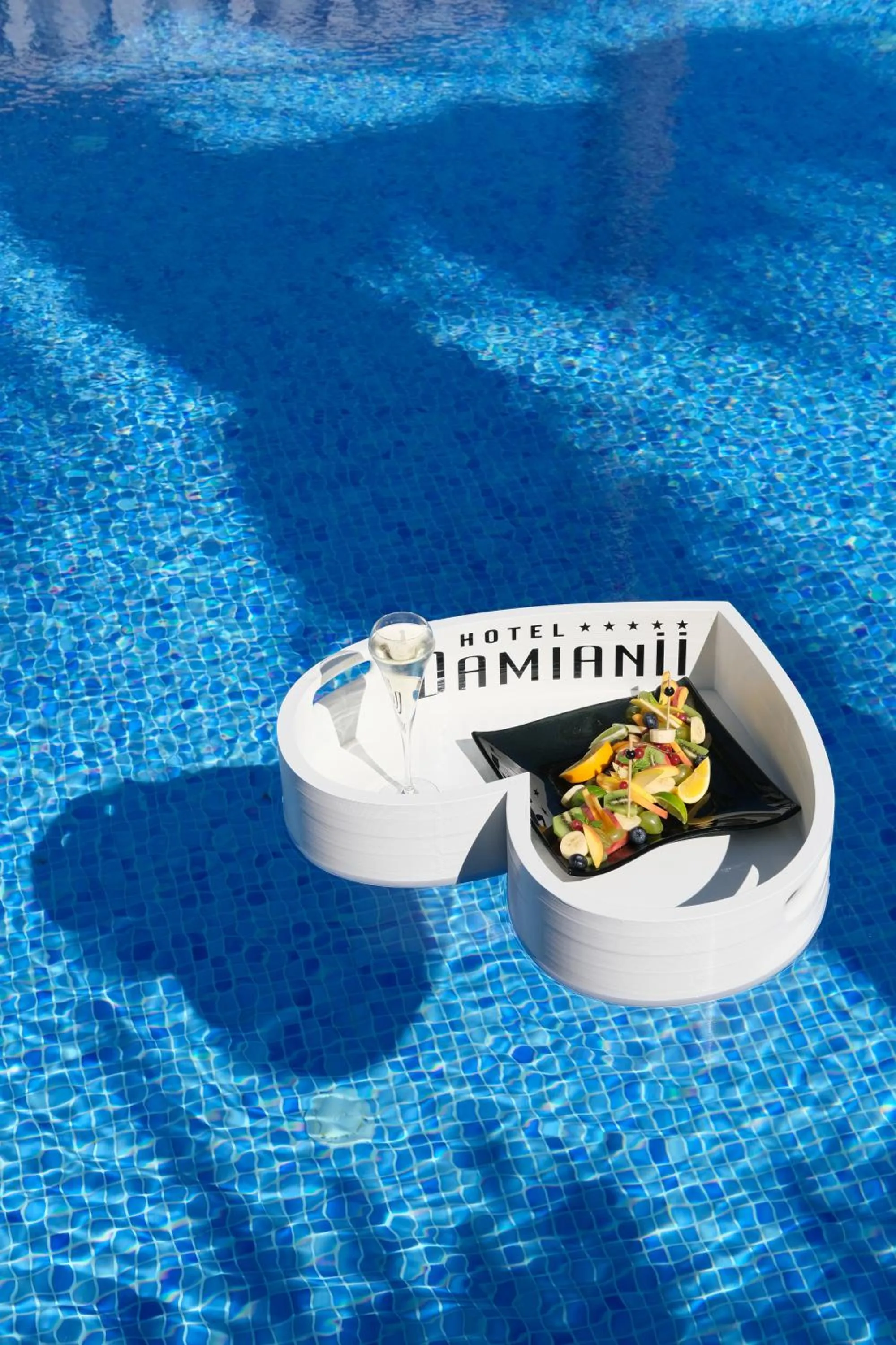 Food and drinks in Damianii Luxury Boutique Hotel & Spa