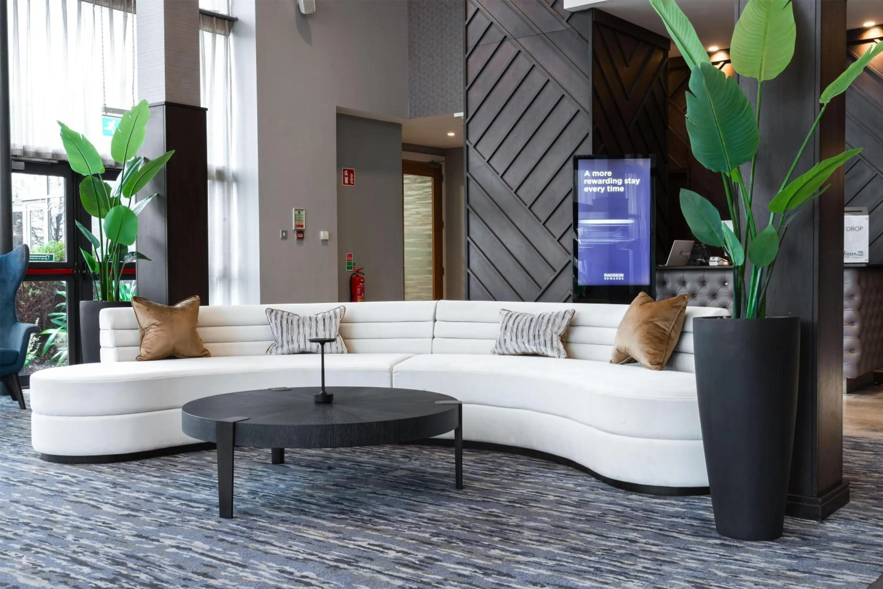 Lobby or reception in Radisson Blu Hotel, Letterkenny