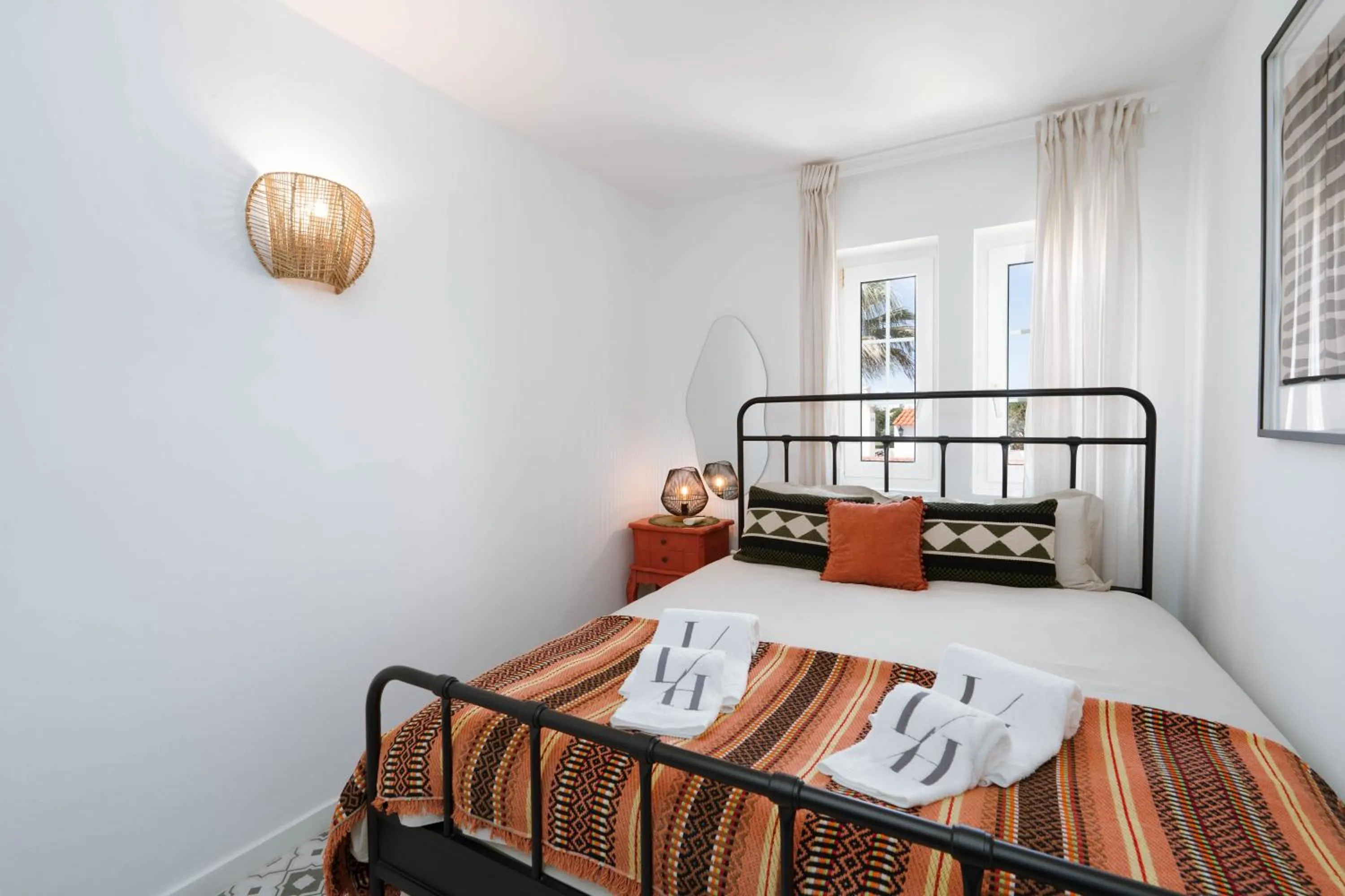 Bedroom, Bed in Old Village & Prestige