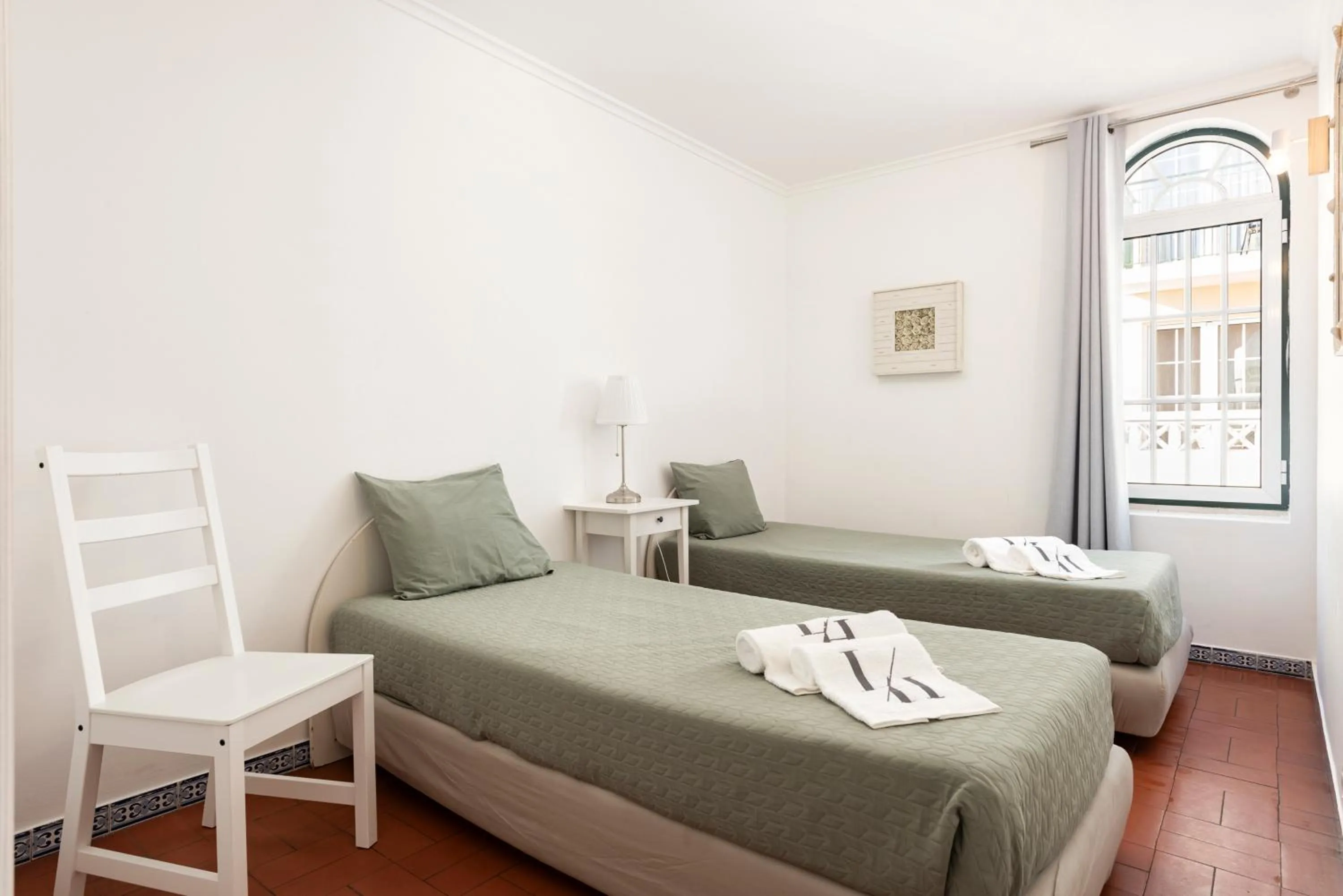 Bedroom, Bed in Old Village & Prestige