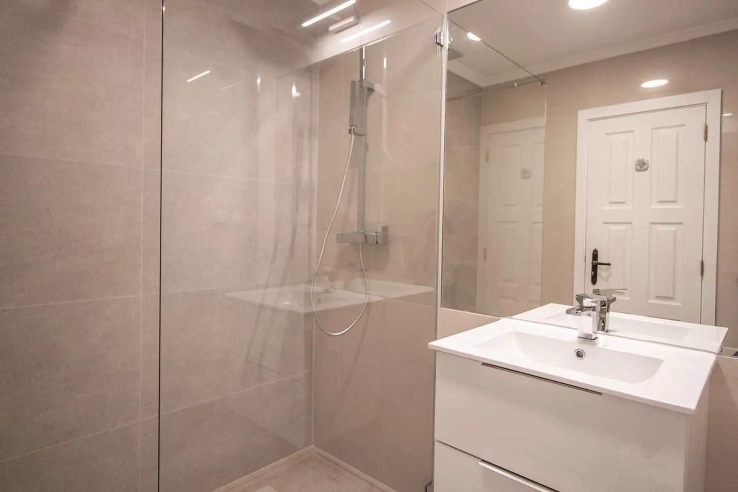 Bathroom in Old Village & Prestige