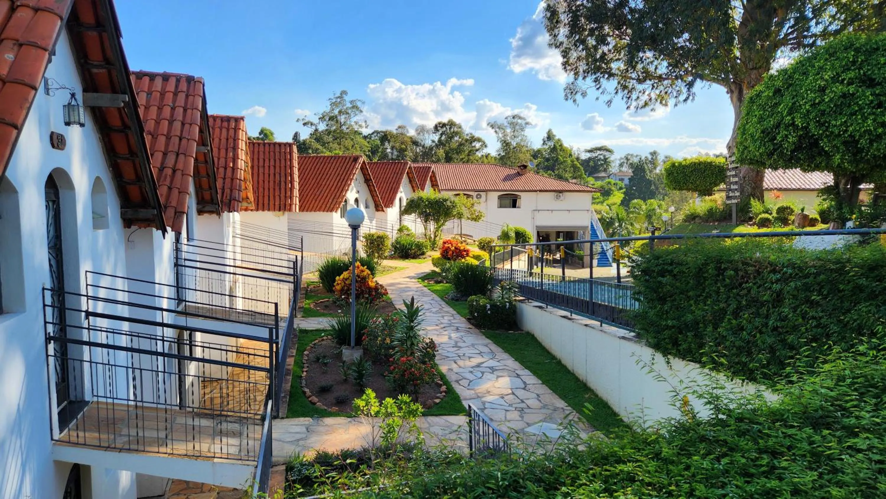 Property building in Hotel Akropolis