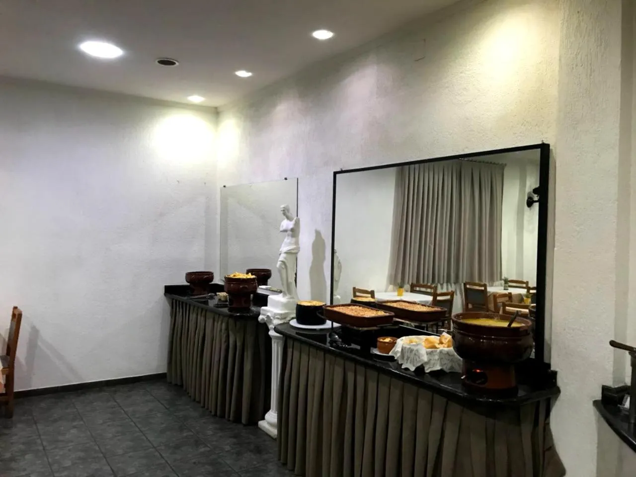 Lunch in Hotel Akropolis