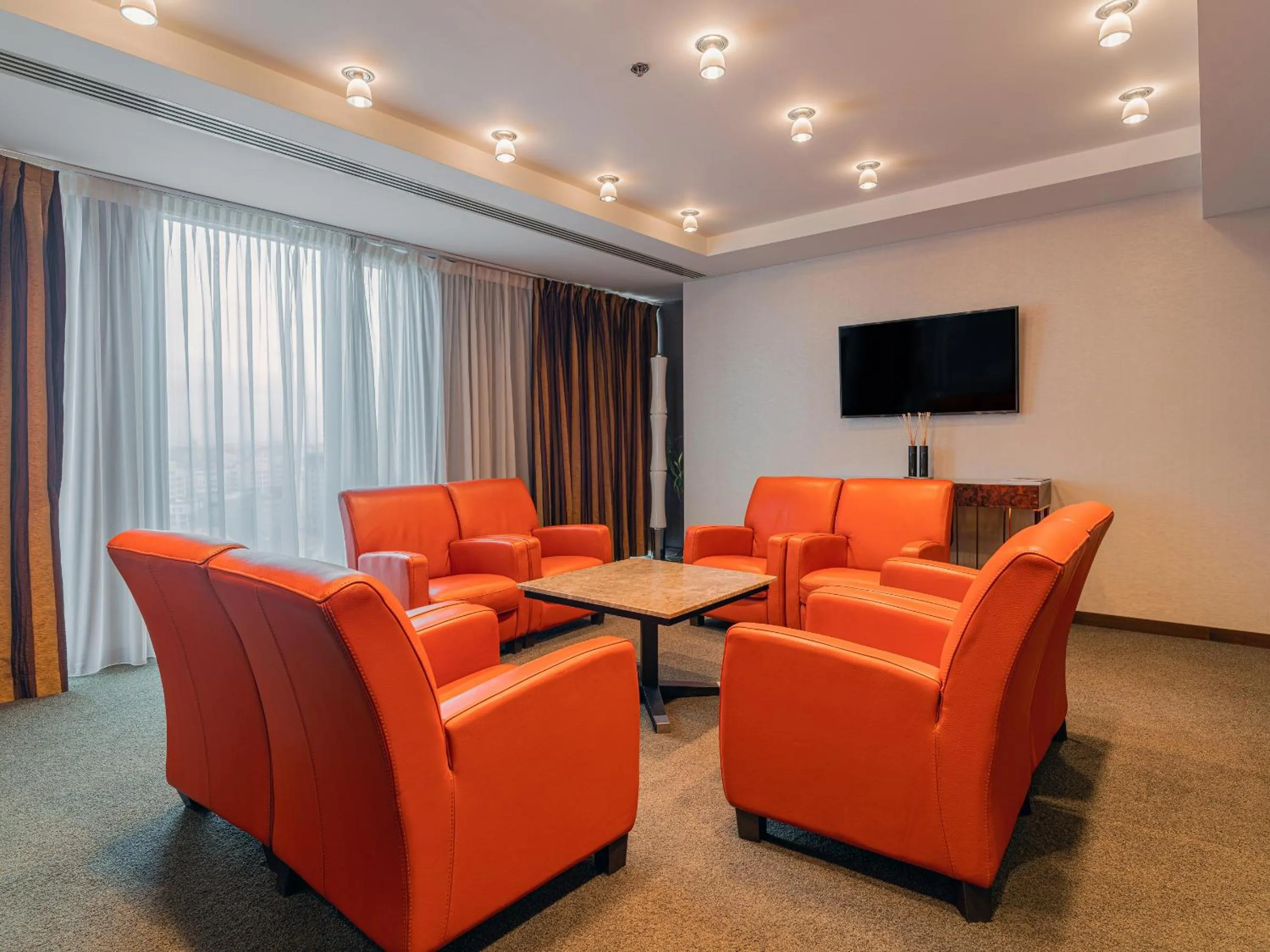 Seating area in Ramada Sibiu Hotel