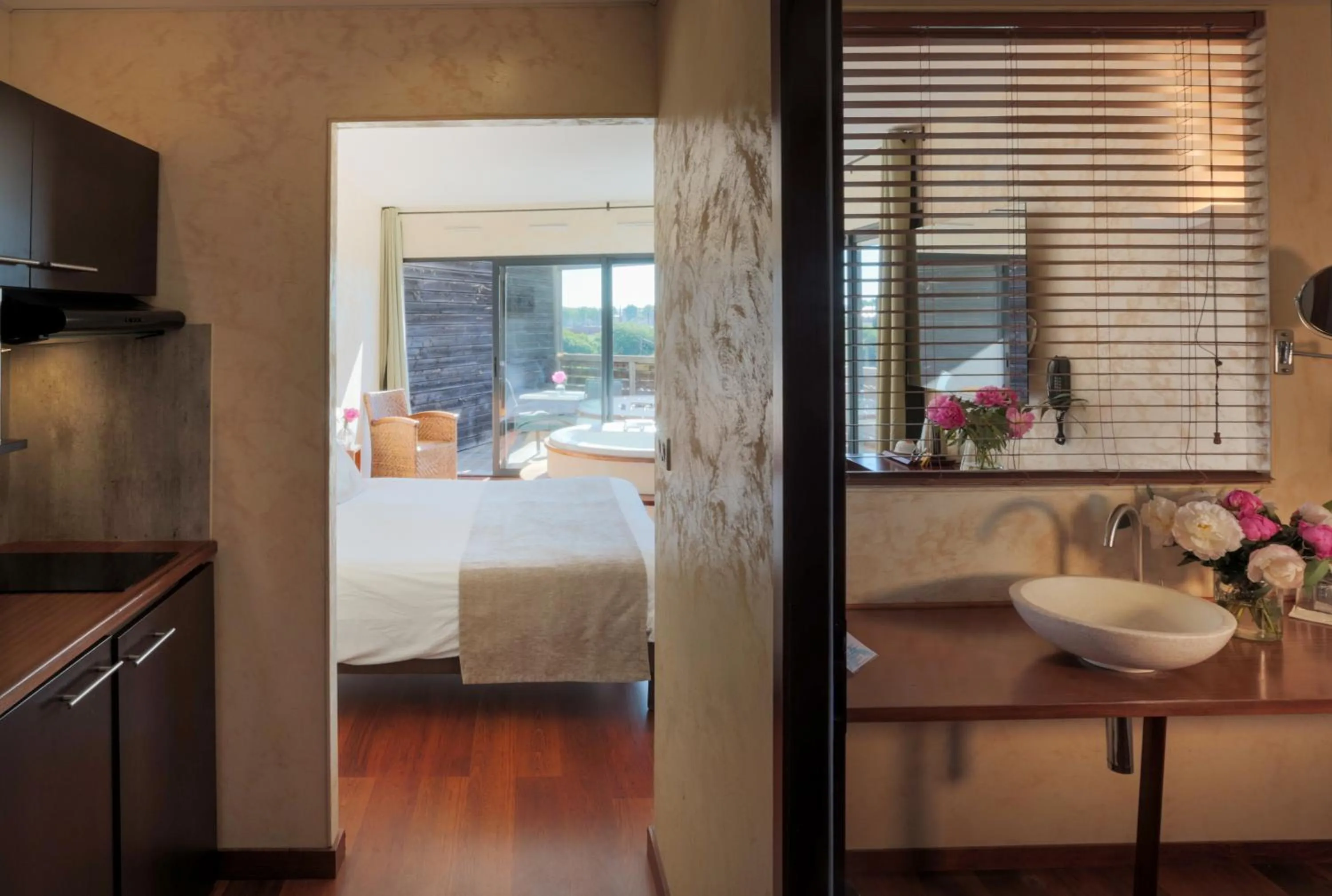 Bed in Ile du Gua Suites