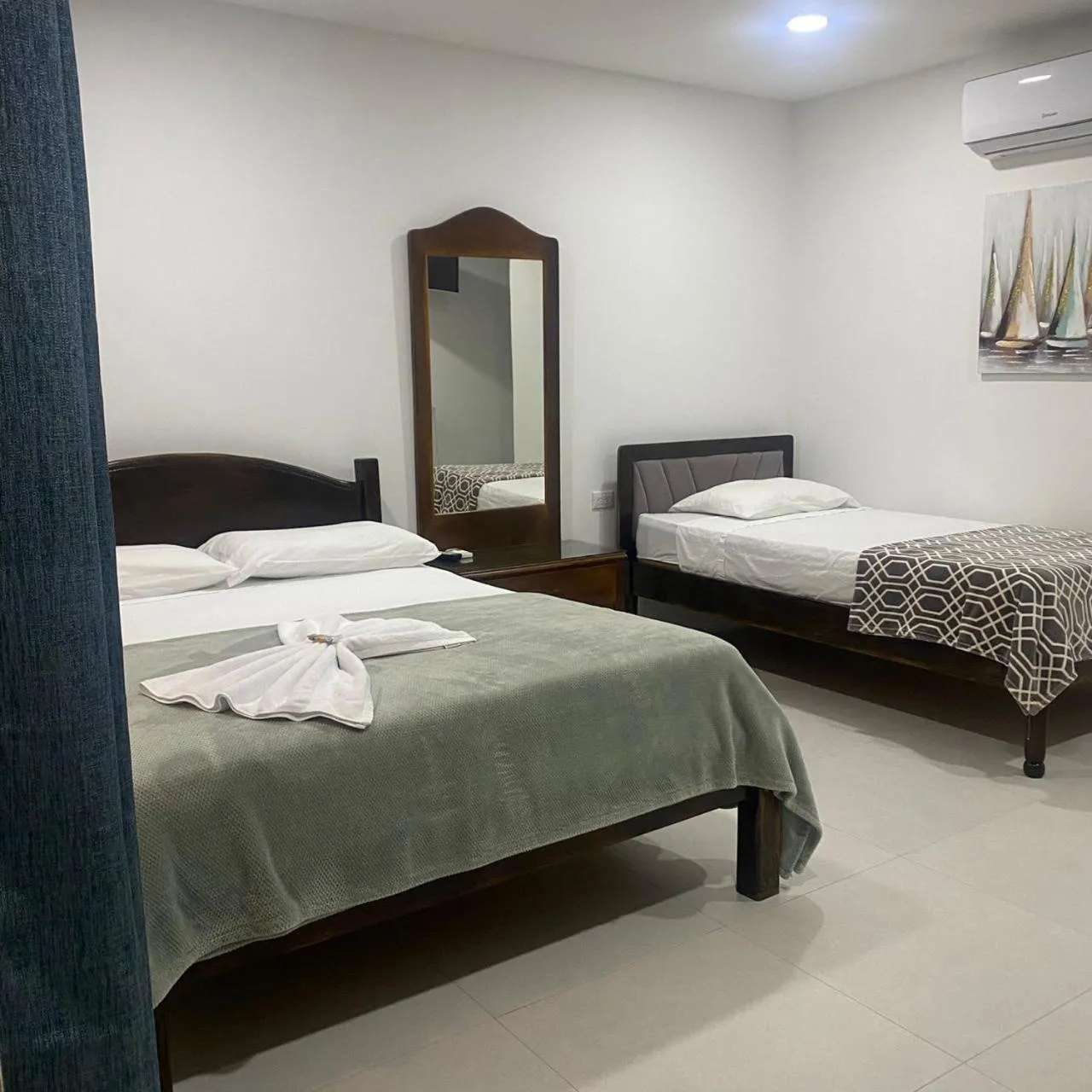 Bed in Hotel Naralit