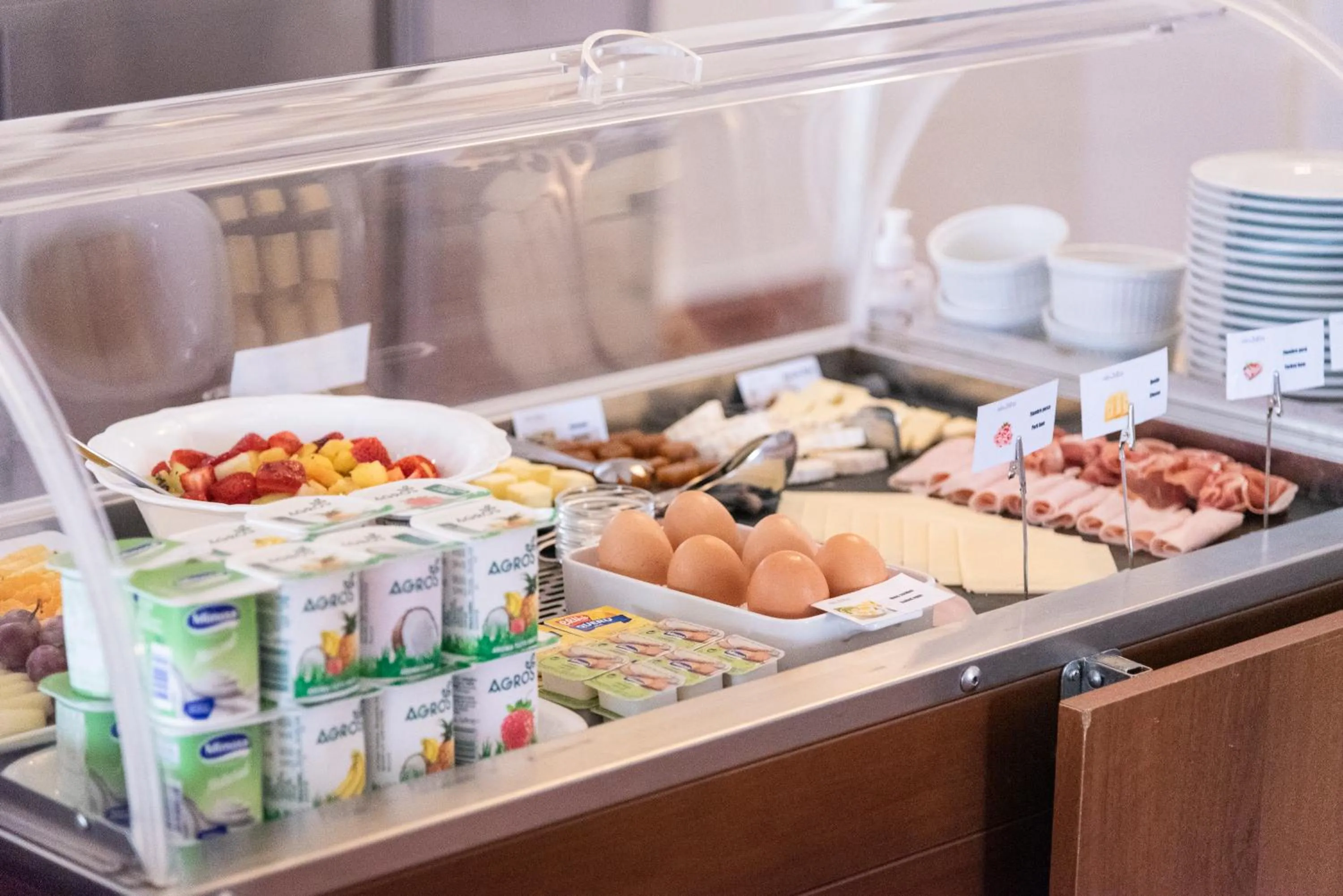 Continental breakfast in Hotel Vale Da Telha