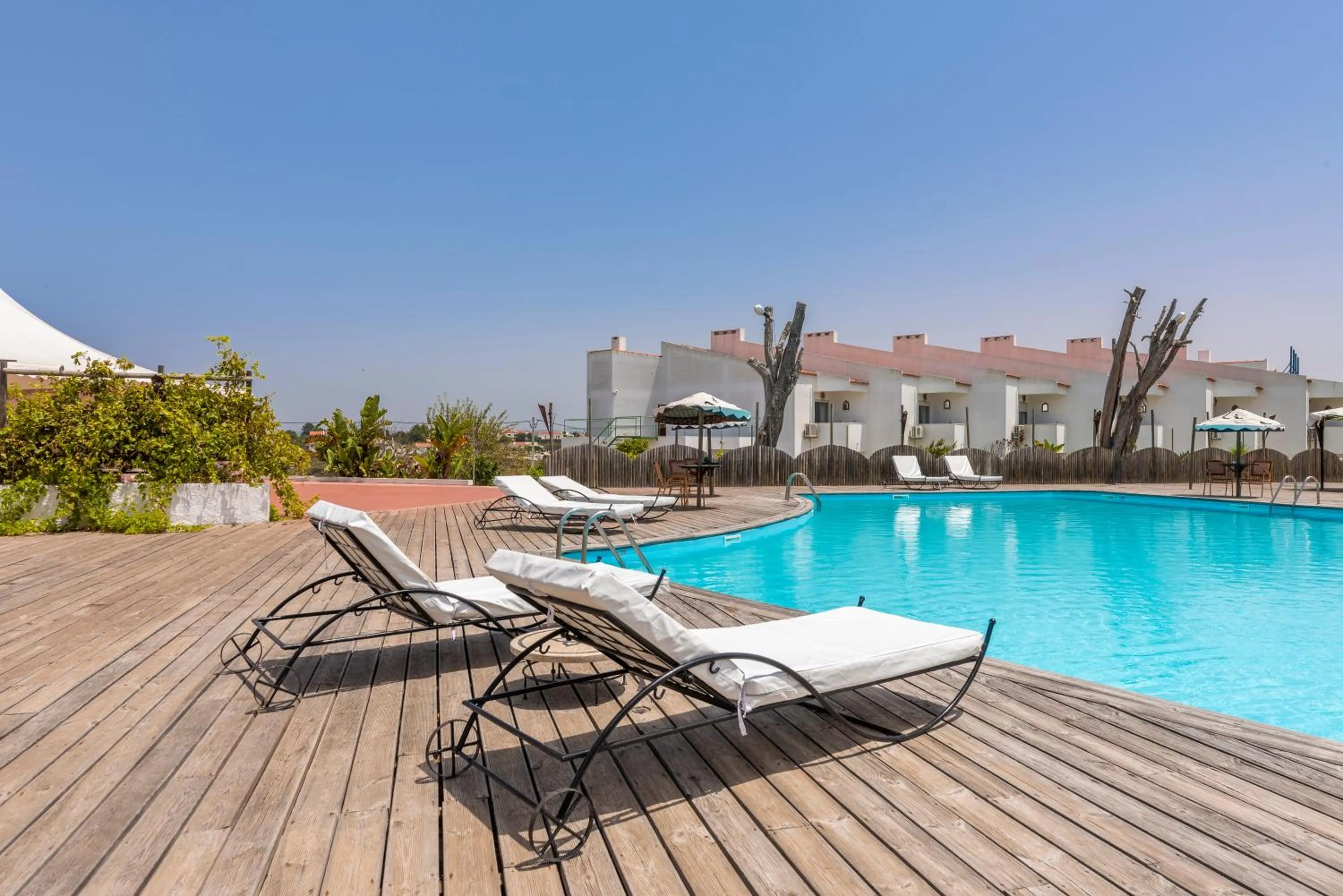 Swimming pool in Hotel Vale Da Telha