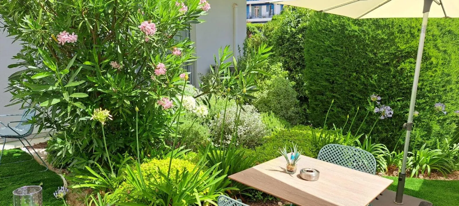 Garden in Résidence Carlton - Rénovée avec Piscine