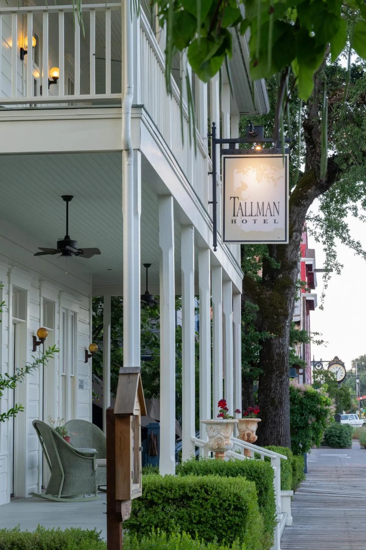 Property logo or sign in Tallman Hotel