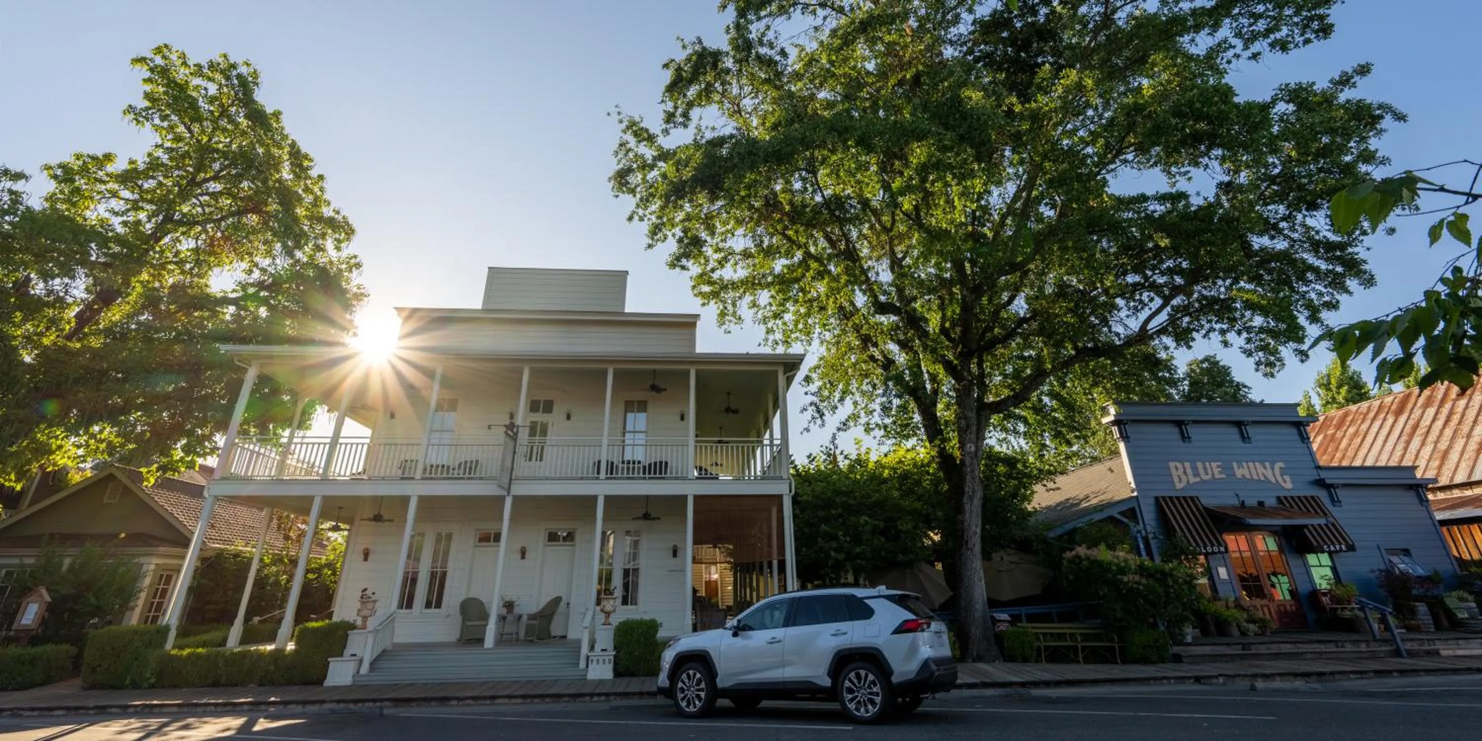 Property building in Tallman Hotel