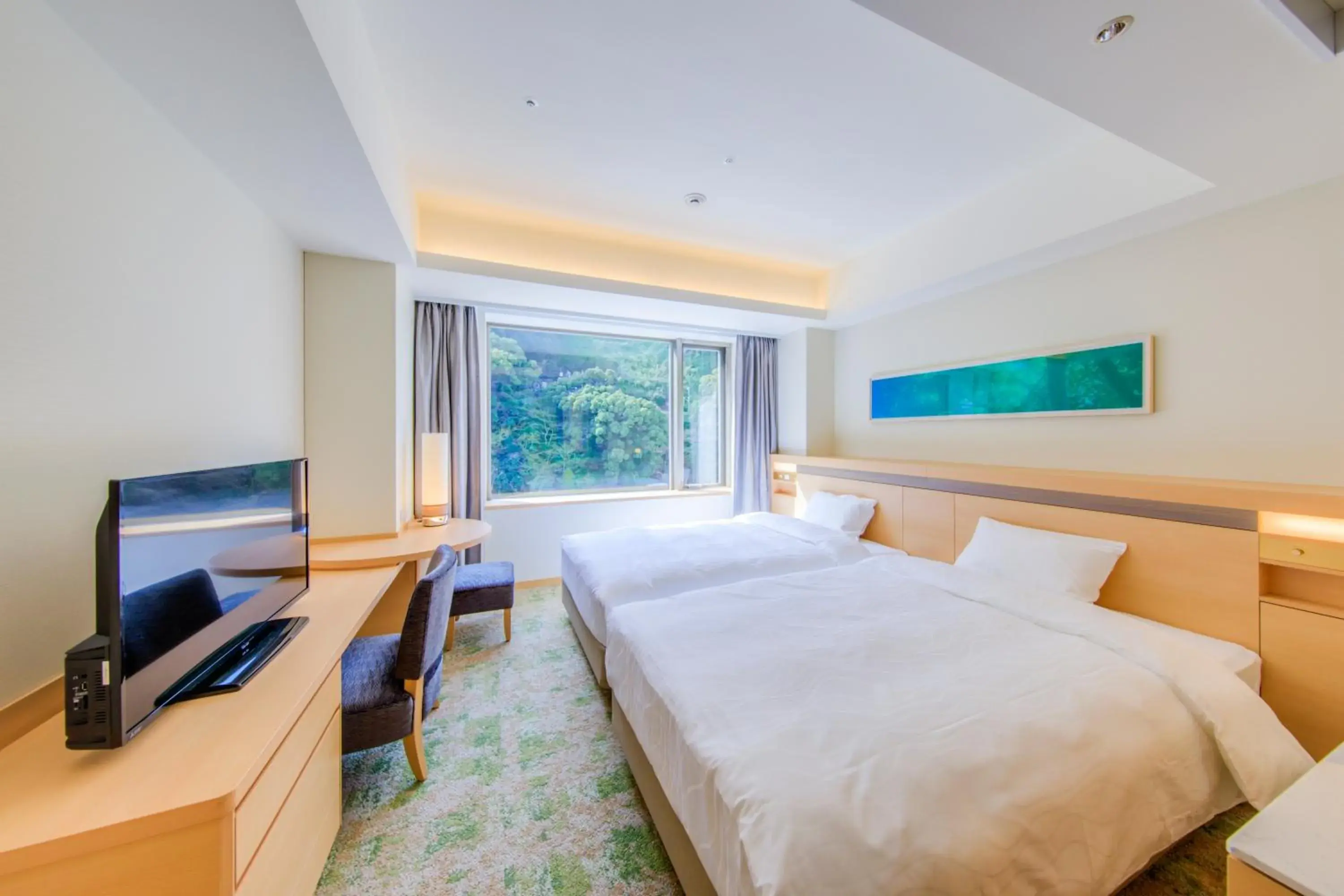 Twin Room with Courtyard View - single occupancy - AQUA SQUARE - Breakfast & Dinner Included in Atami Korakuen Hotel Twin Room with Courtyard View - single occupancy - AQUA SQUARE - Breakfast & Dinner Included in Atami Korakuen Hotel