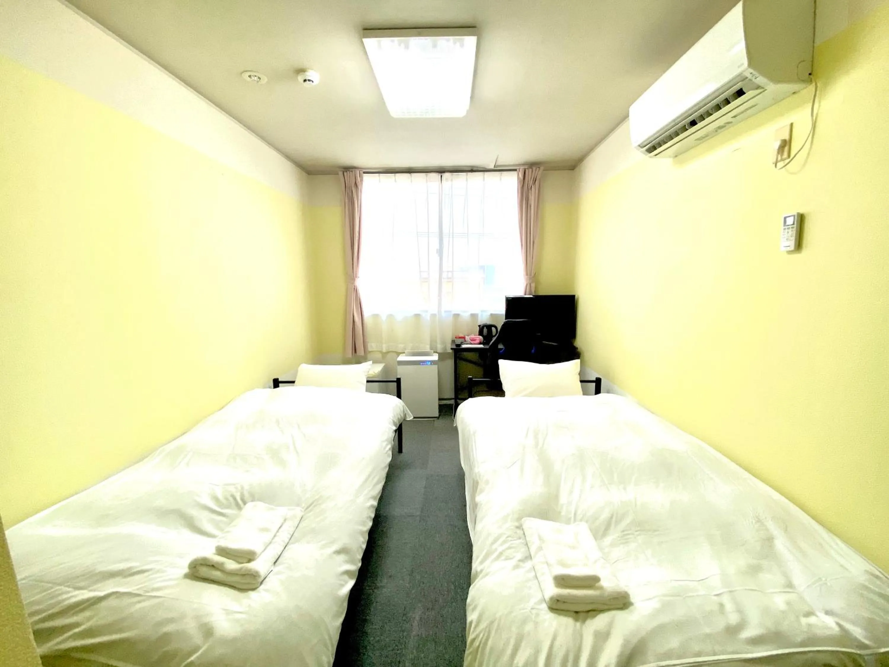 Bed in HendaKara Hotel