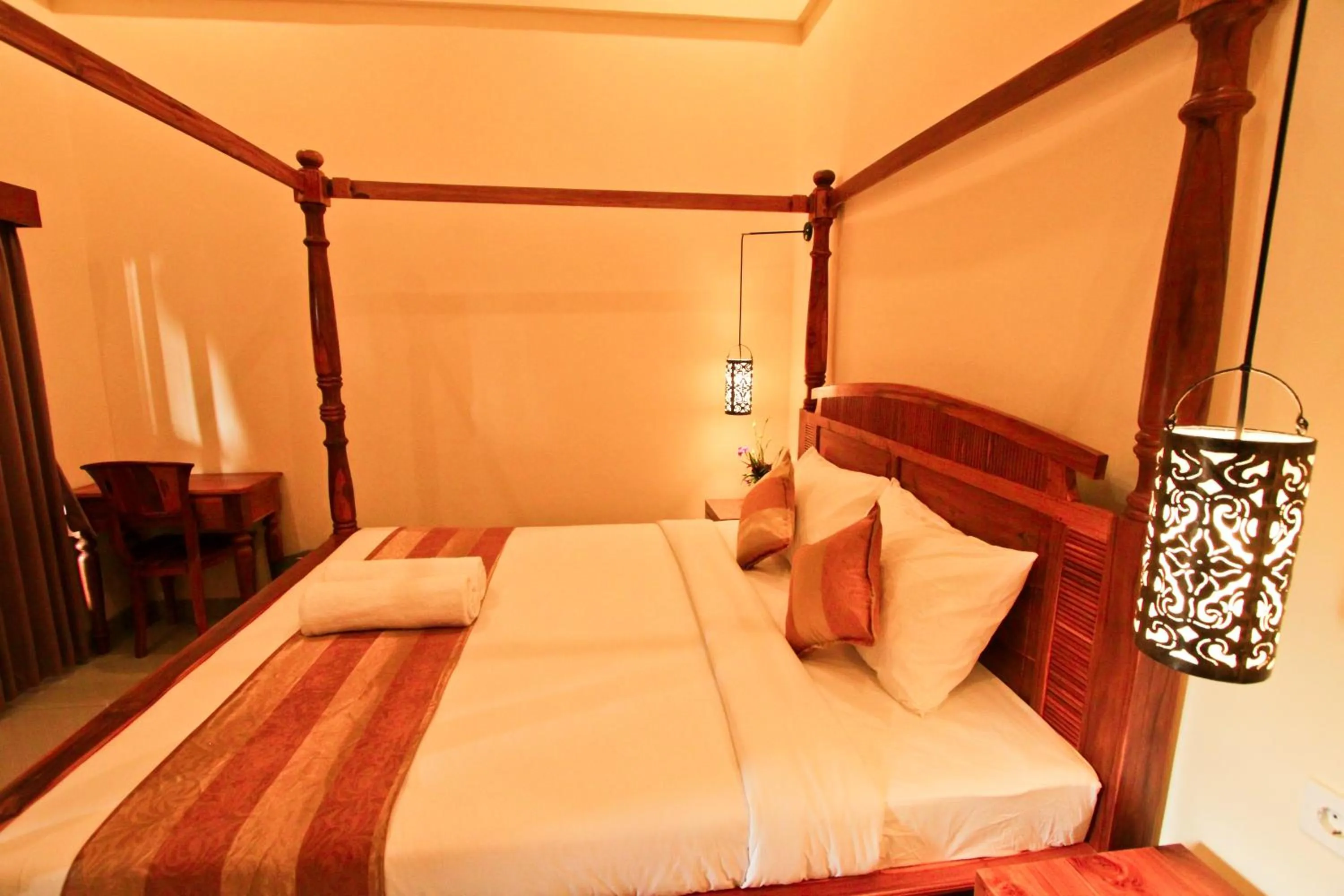 Photo of the whole room, Bed in Awan Bali House