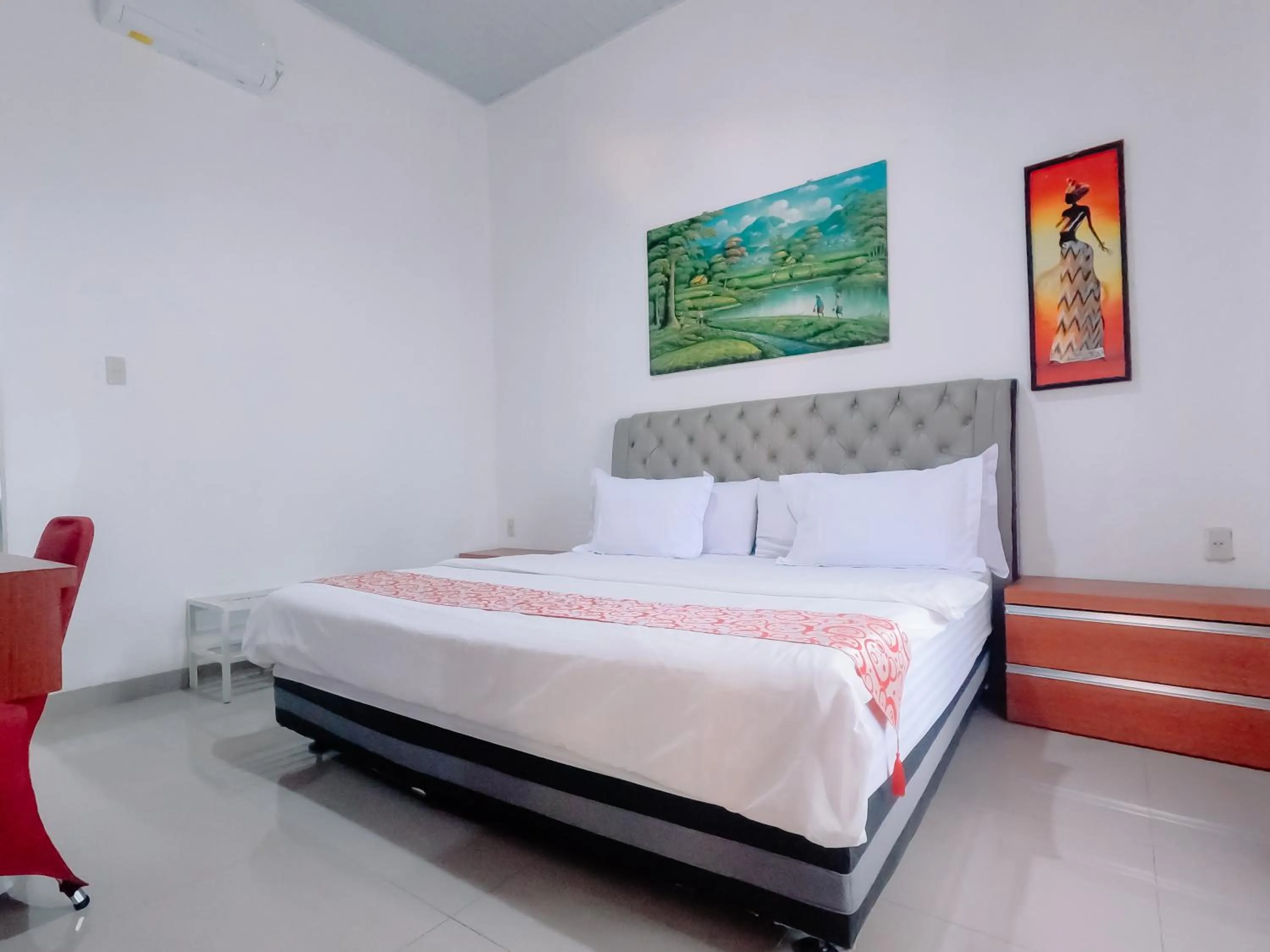 Bed in Noah Hotel Silangit