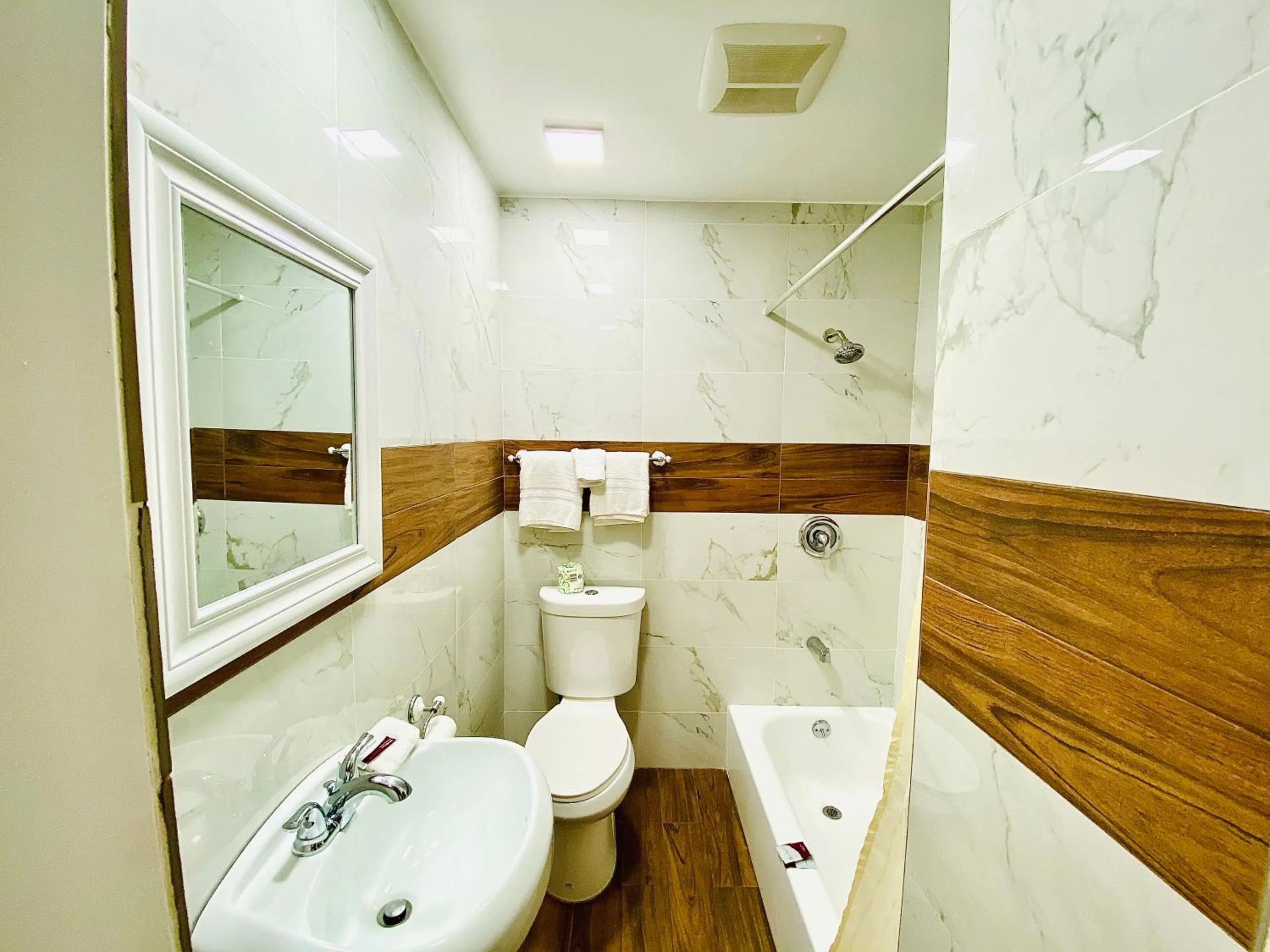 Casa Blanca Inn - Whittier, Los Angeles