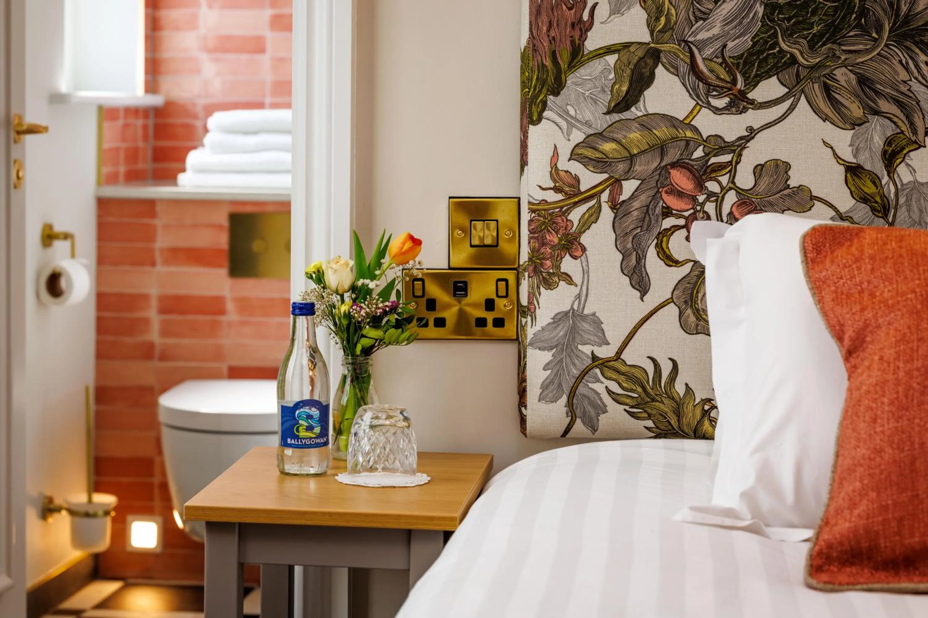 Bed in Club House Hotel Kilkenny