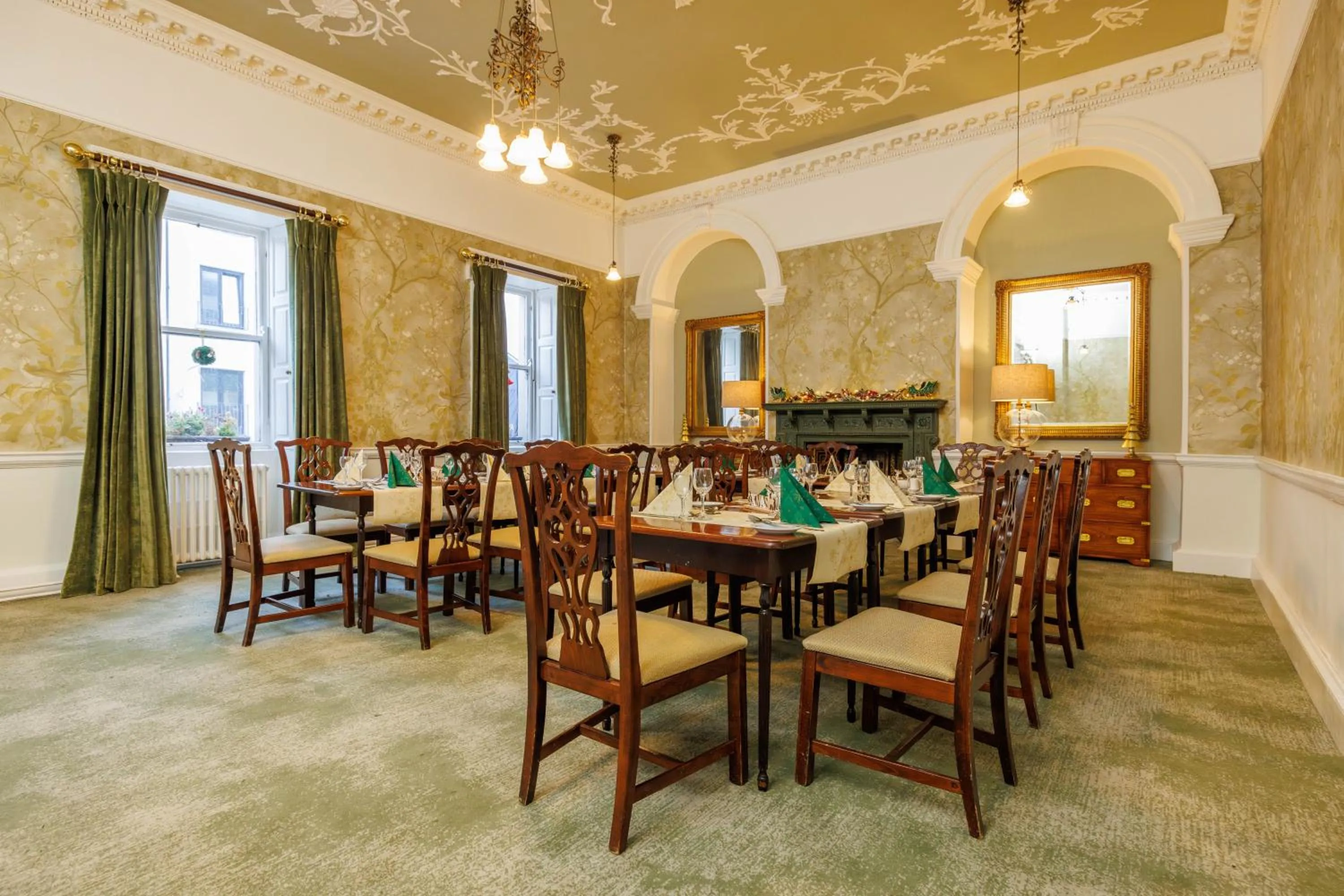 Restaurant/places to eat in Club House Hotel Kilkenny