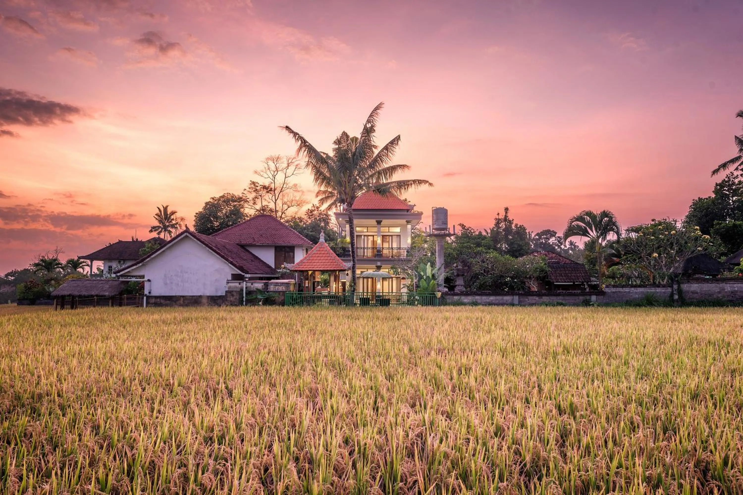 Property building in Griya Private Villa